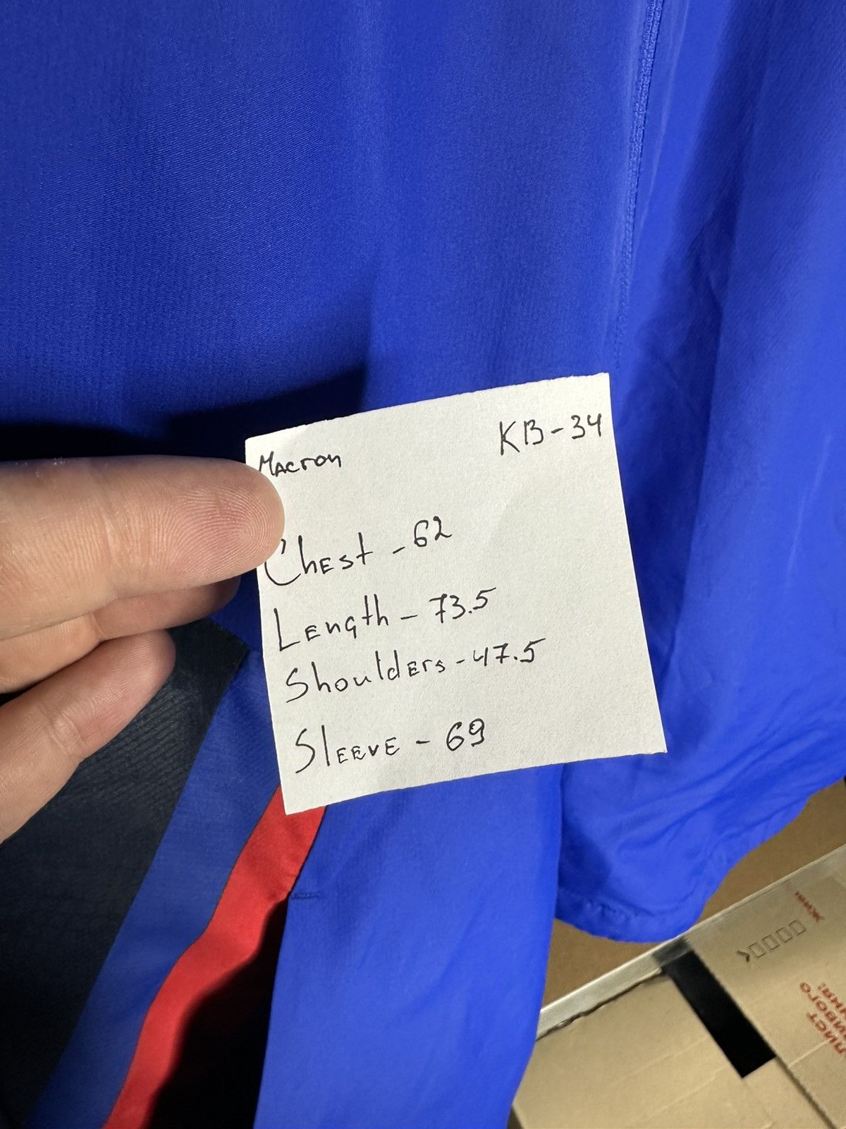Macron Macron FC Basel Full Zip Hooded Training Jacket Size L Size US L / EU 52-54 / 3 - 8 Thumbnail