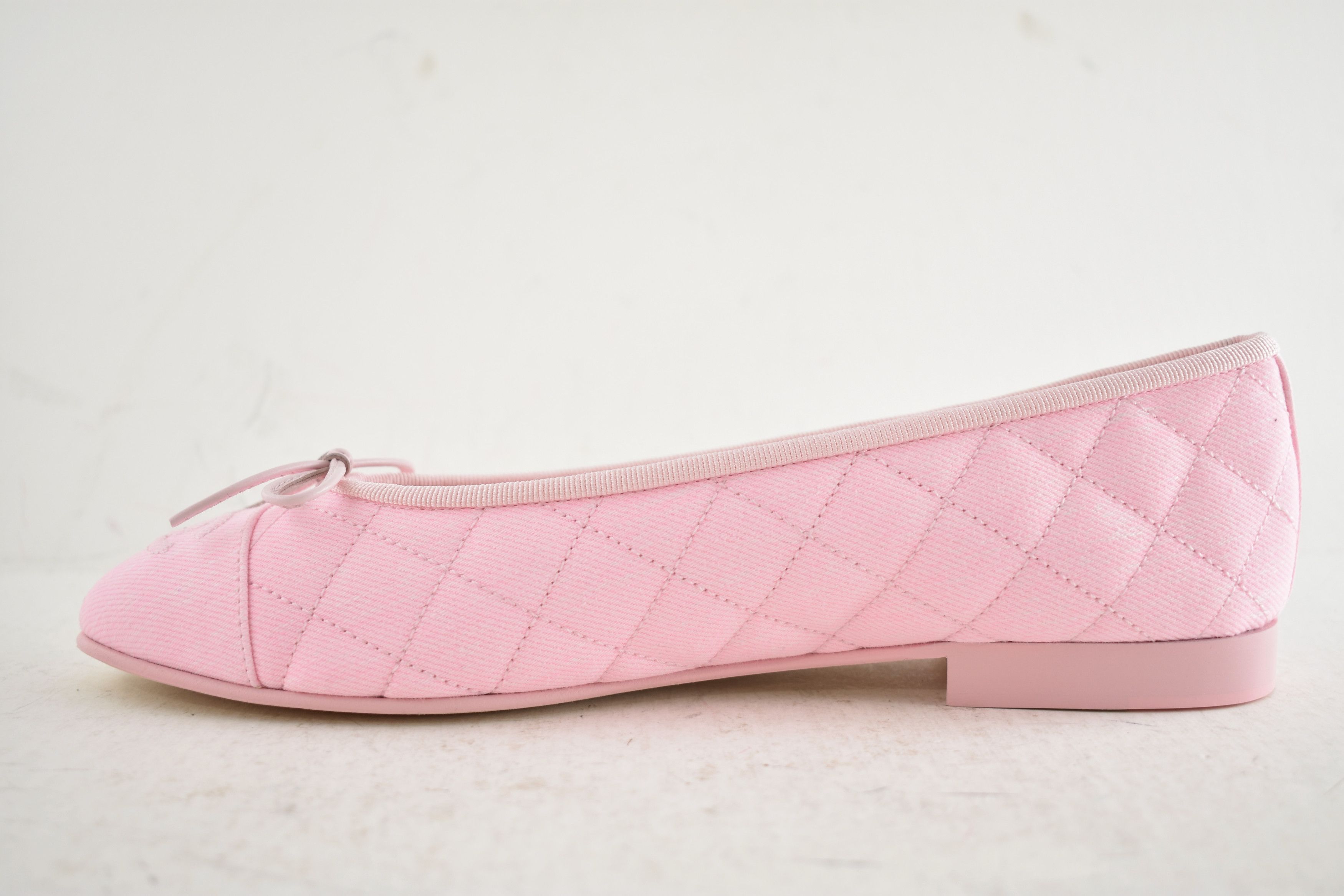 Chanel 26P Denim Quilted CC Logo Bow Tie Ballet Ballerina Flat 37 Size US 7 / IT 37 - 20 Thumbnail