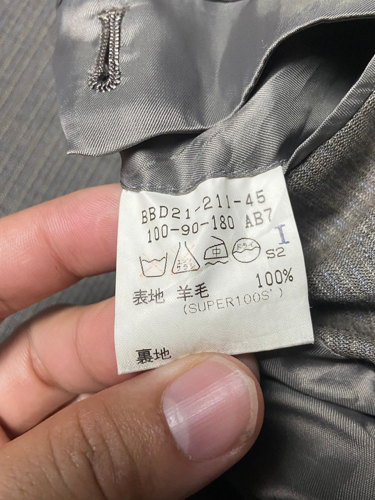 Burberry Burberry London Double Breasted Blazer (157) Size US S / EU 44-46 / 1 - 8 Thumbnail