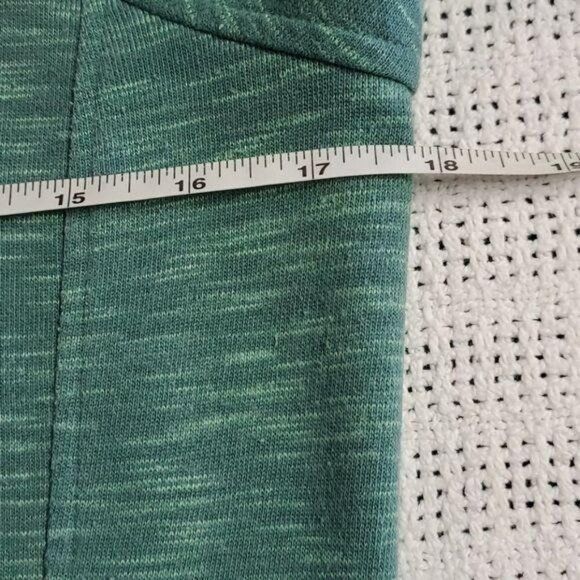 Avalanche Avalanche 1/4 Snap Closure Embroudered Sz S. LS Green Pullov Size S / US 4 / IT 40 - 10 Thumbnail