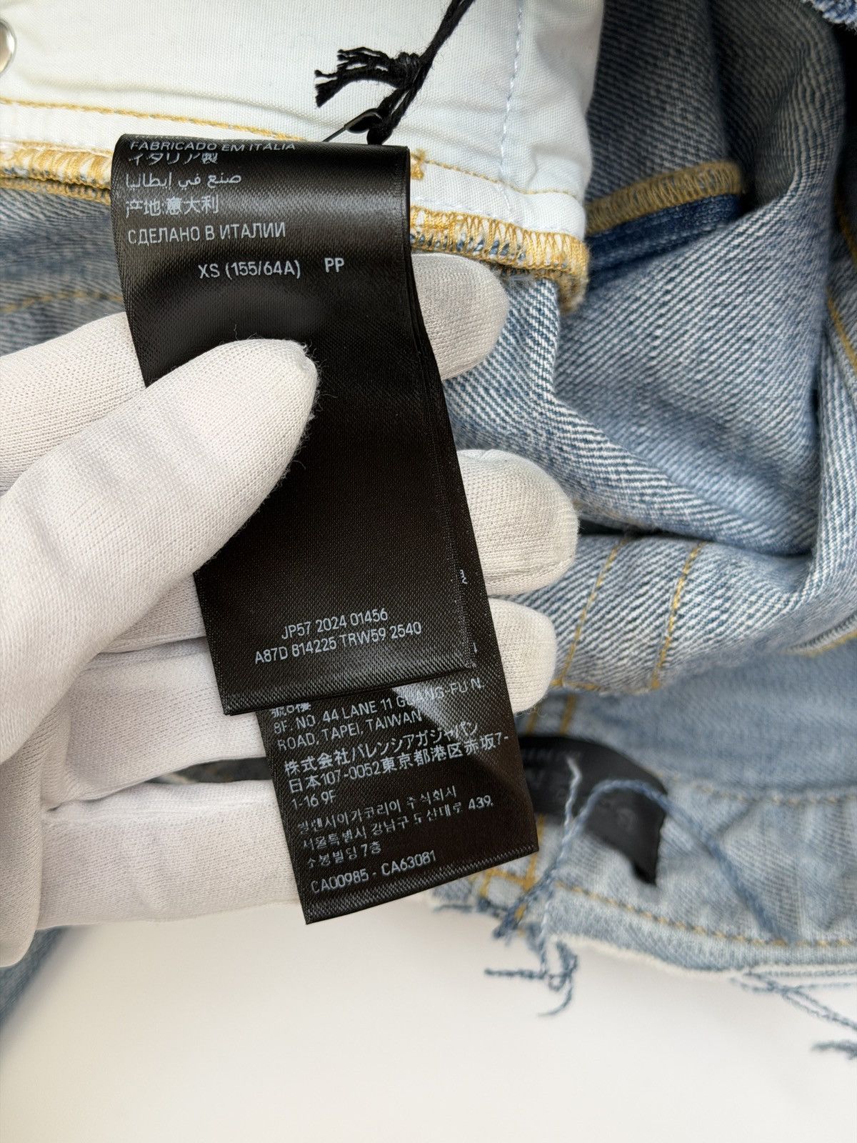 Balenciaga Balenciaga Low Waist Reworked WaistBand Denim Pants Size US 28 / EU 44 - 13 Thumbnail