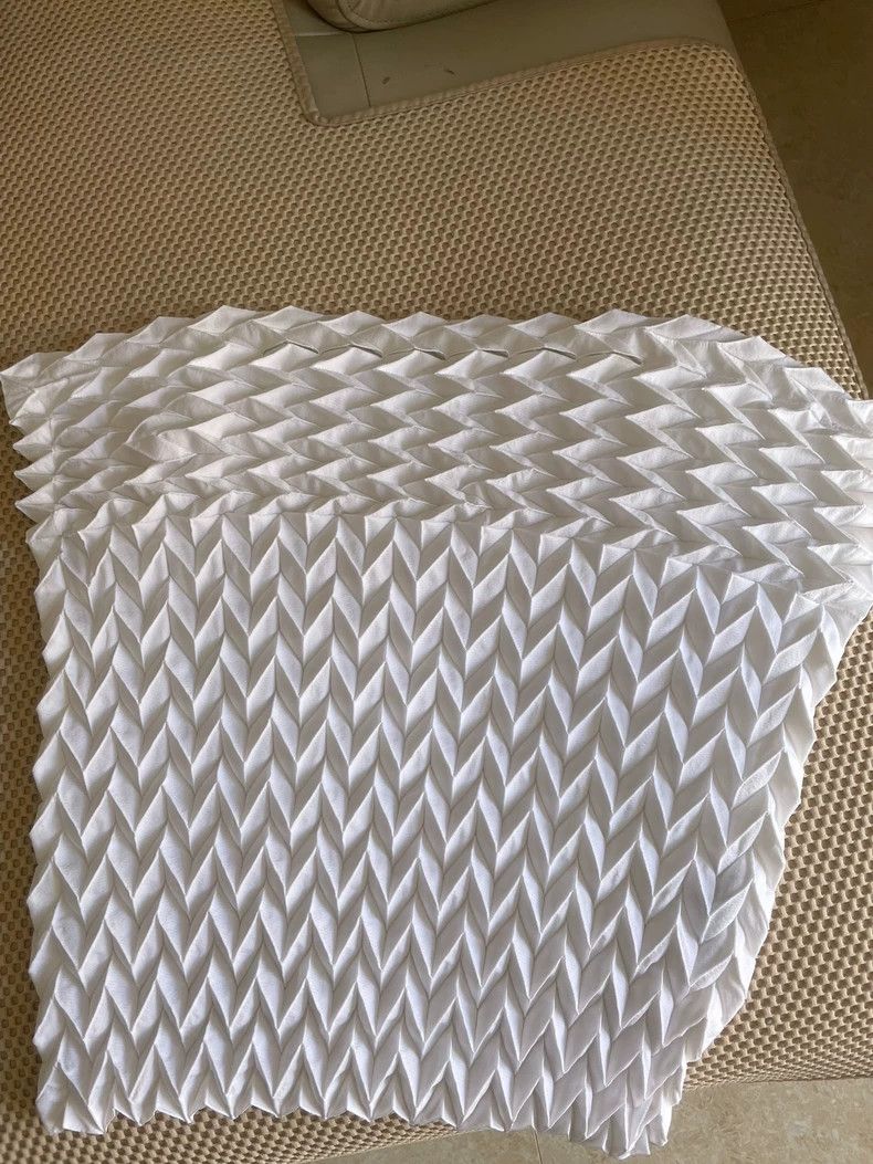 Issey Miyake Issey Miyake White mainline top Size M / US 6-8 / IT 42-44 - 1 Thumbnail