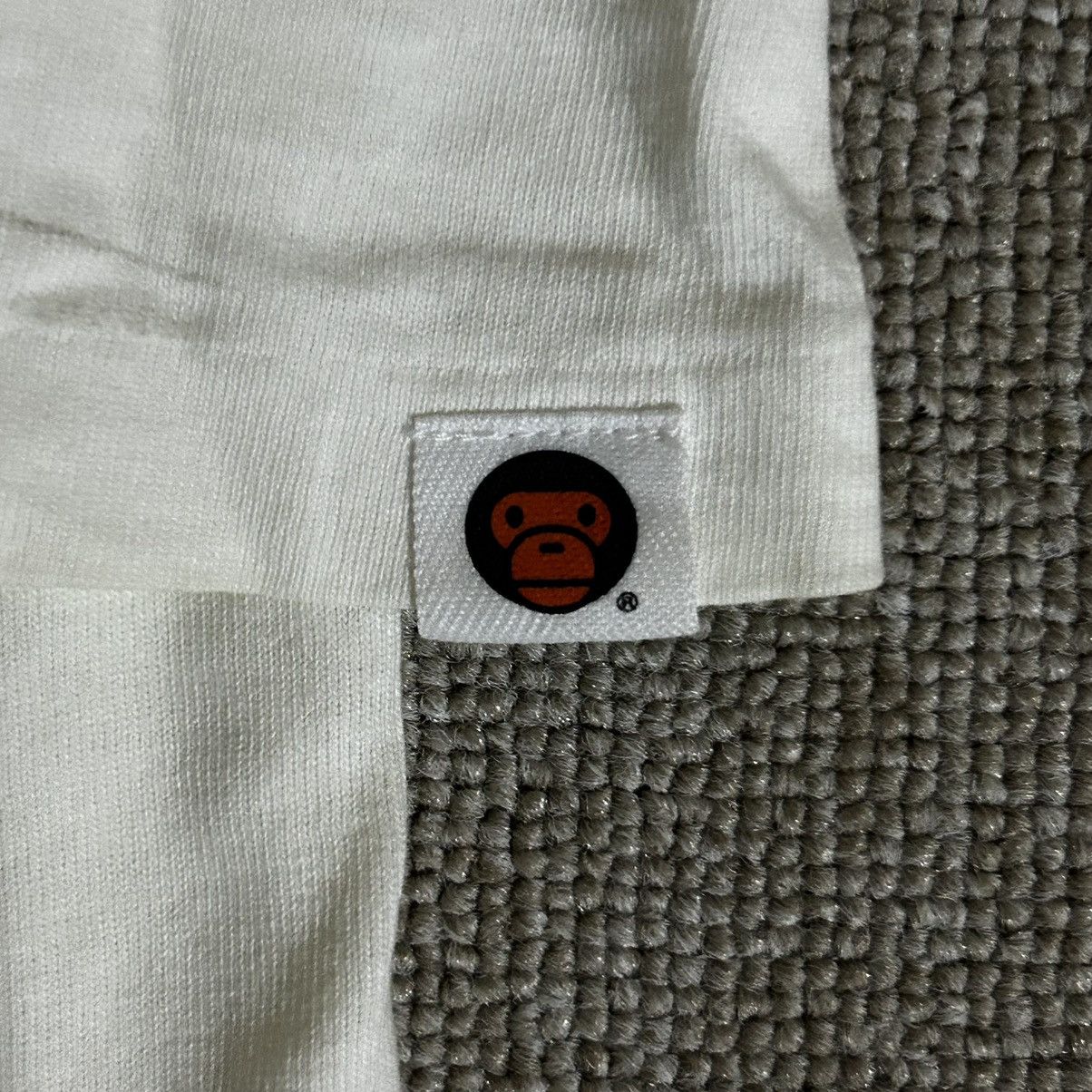 Bape Baby Lisa Tee Size US L / EU 52-54 / 3 - 10 Thumbnail