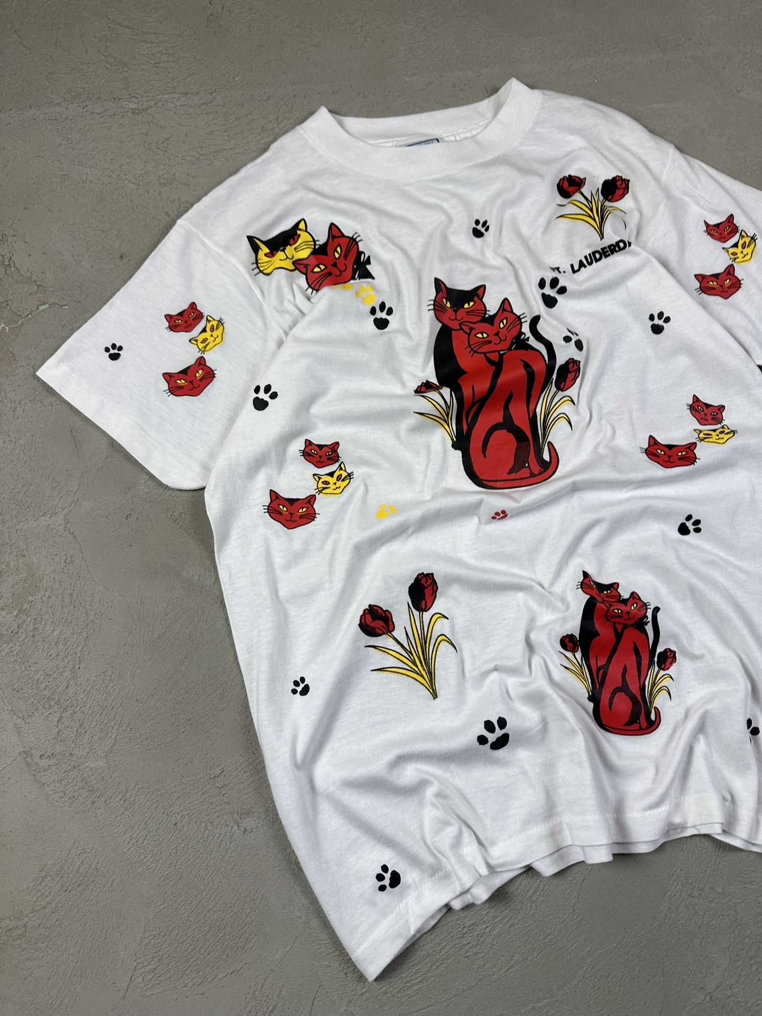 Vintage 90s Vintage Cute Cats Cat Animal Graphic T-shirt Size US L / EU 52-54 / 3 - 2 Thumbnail