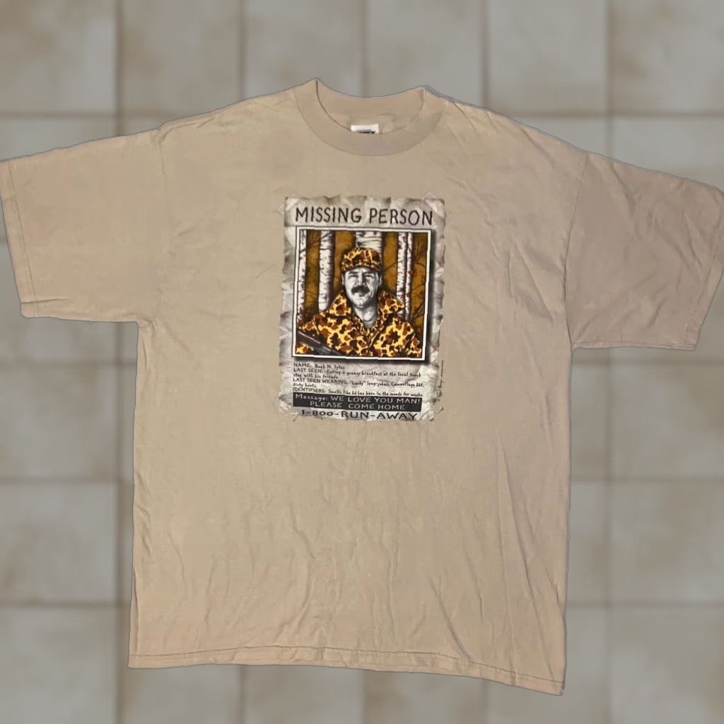 Tultex VINTAGE Peggy V. Murray Funny Missing Person Hunter Humor Y2K Tultex Tshirt 2XL Beige Cotton Short Sleeve Crew Neck Men Funny T-Shirt Size US XXL / EU 58 / 5 - 1 Thumbnail
