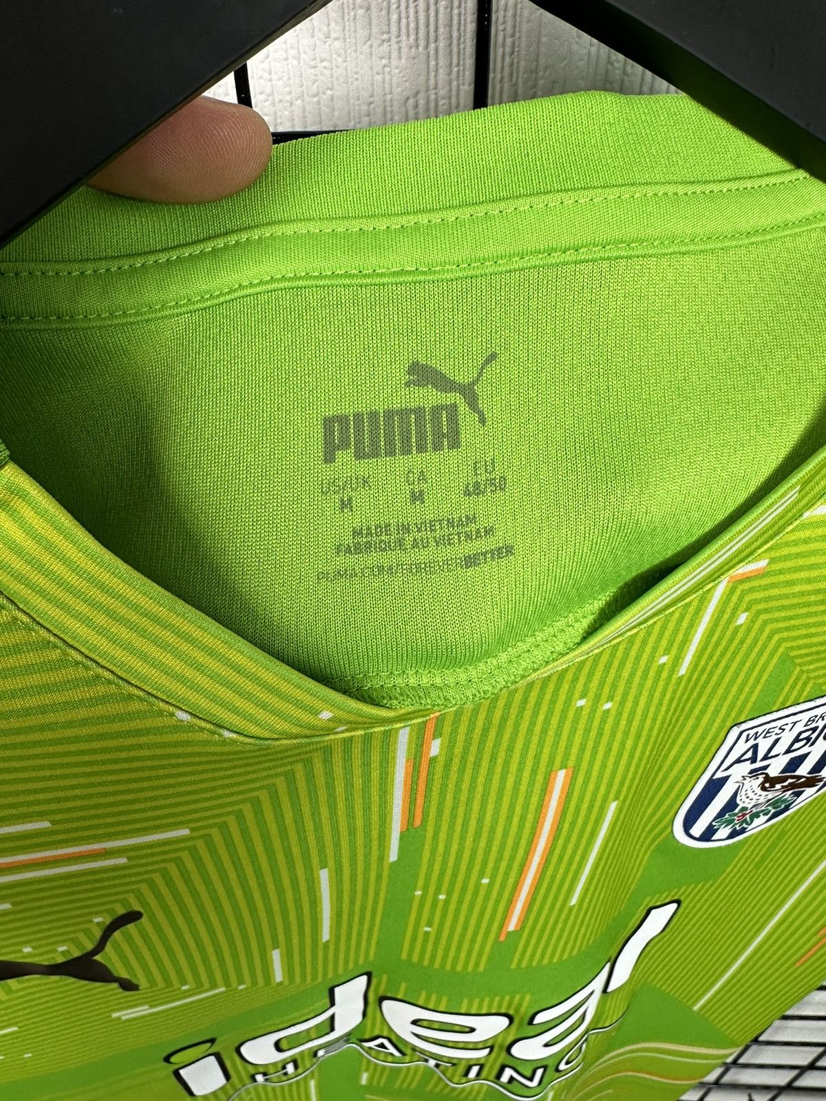 Puma West Bromwich Albion 2018 2019 Puma training M soccer jersey Size US M / EU 48-50 / 2 - 11 Thumbnail