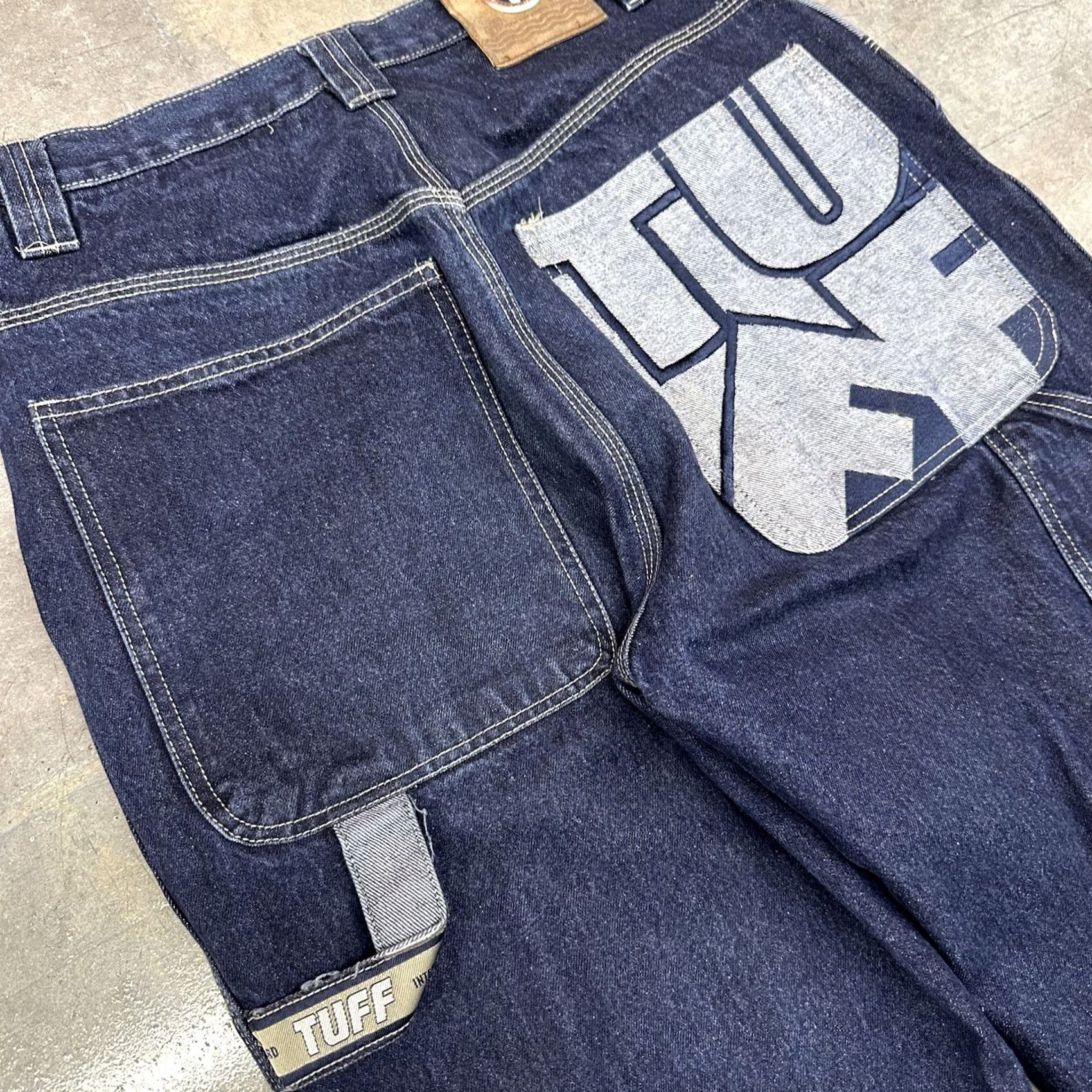 Denime VINTAGE TUFF Denim Carpenter Jeans Men’s 32 X 32 Embroidered Baggy 90s Grunge Hip Hop Size US 32 / EU 48 - 6 Thumbnail