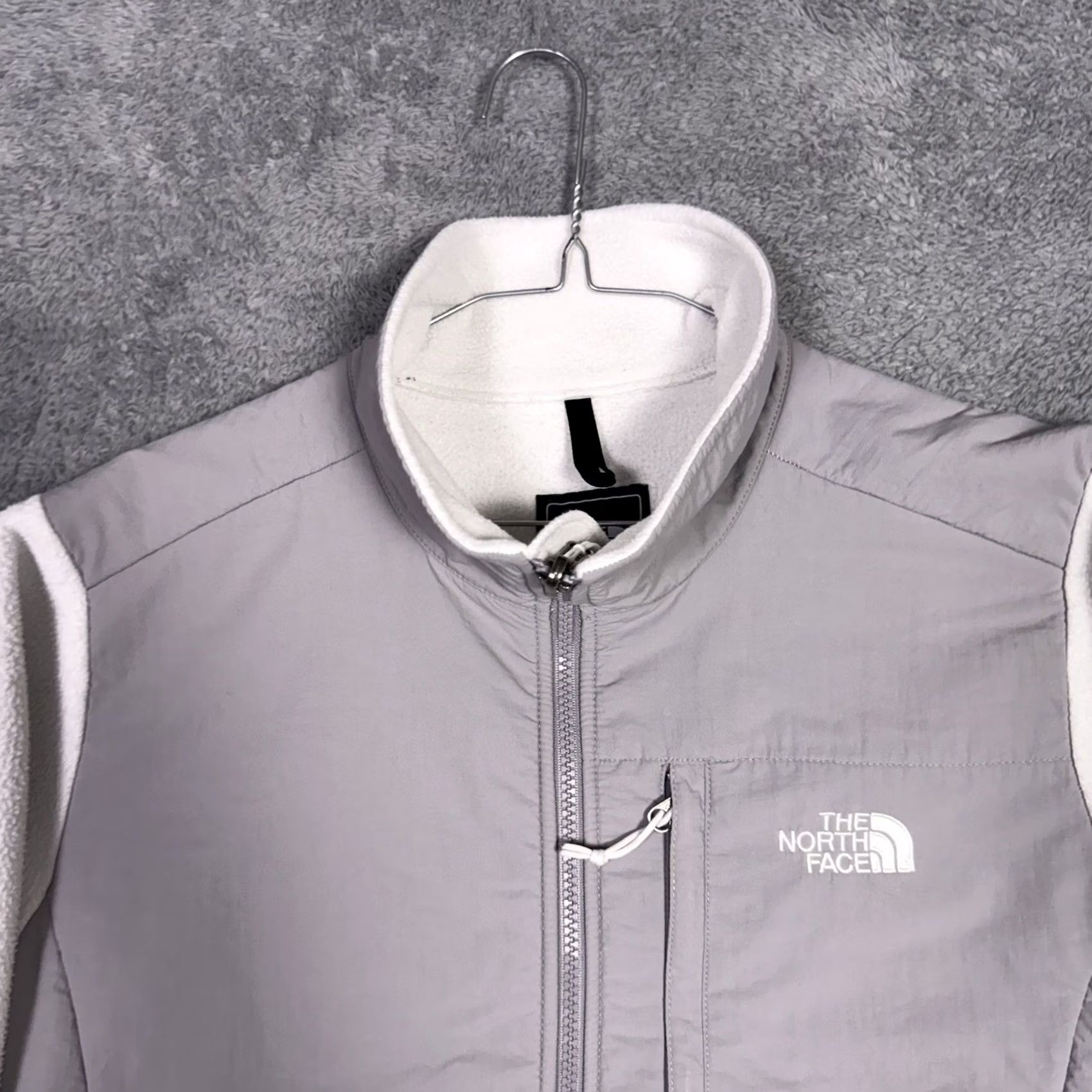 The North Face VINTAGE The North Face Denali Jacket Women L Polartec Fleece White Full Zip Y2K Size L / US 10 / IT 46 - 5 Thumbnail