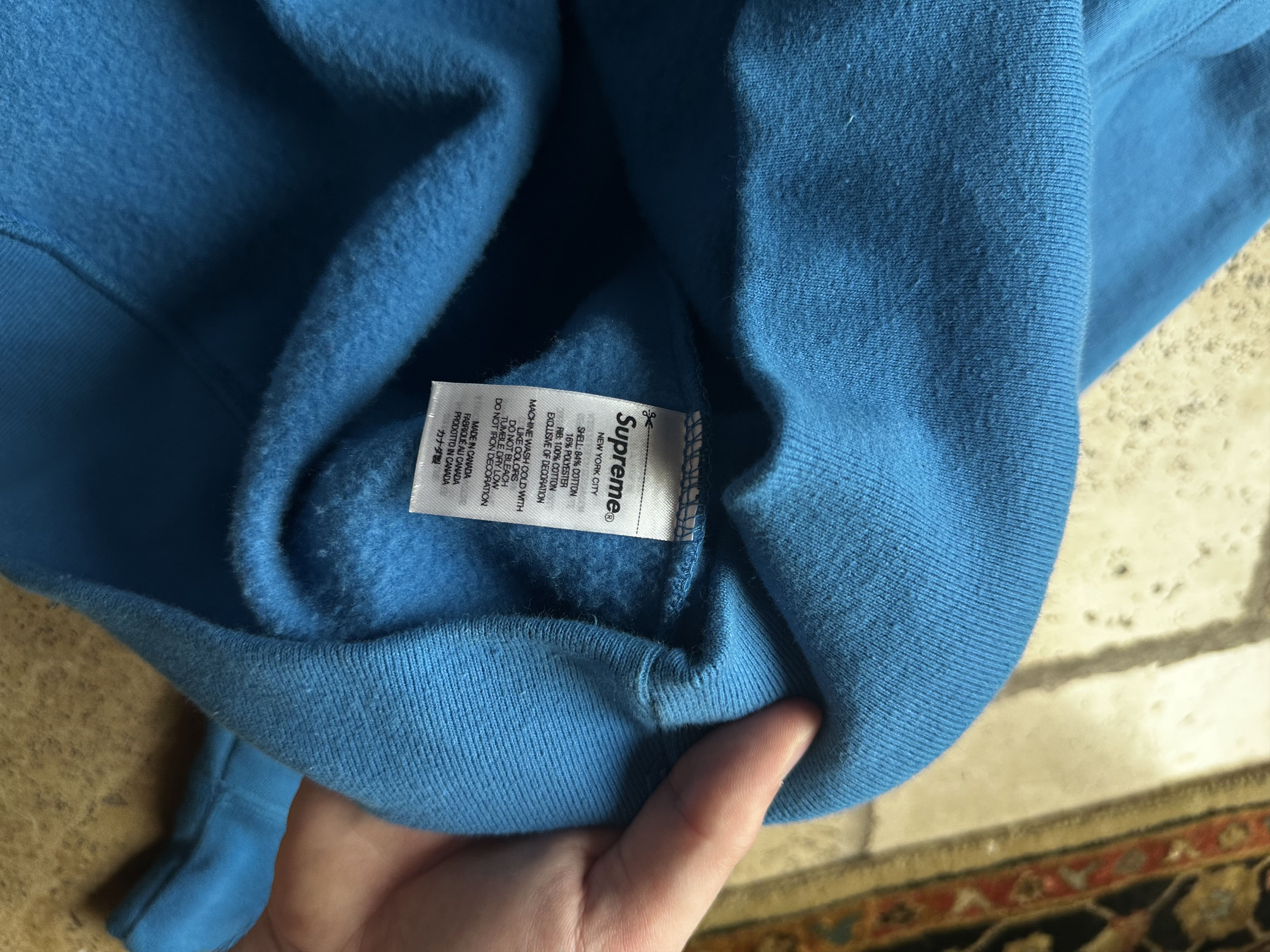 Supreme Supreme FW22 Blue Cyan Box Logo Crewneck Size US M / EU 48-50 / 2 - 6 Thumbnail