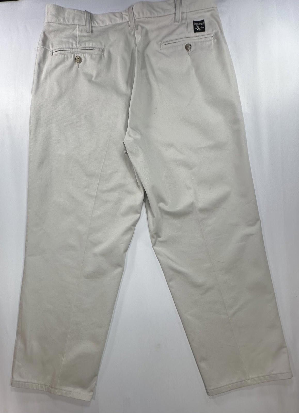 Eddie Bauer Eddie Bauer Wrinkle Resistant Classic Chinos Beige Men 38/29 Size US 38 / EU 54 - 2 Thumbnail