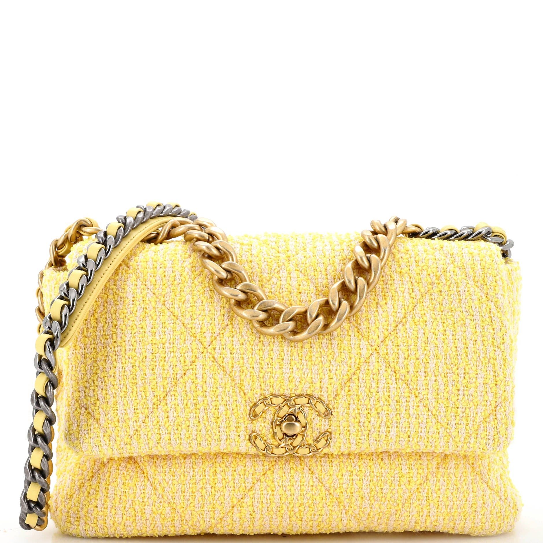 Chanel 19 Flap Bag Size ONE SIZE - 1 Thumbnail