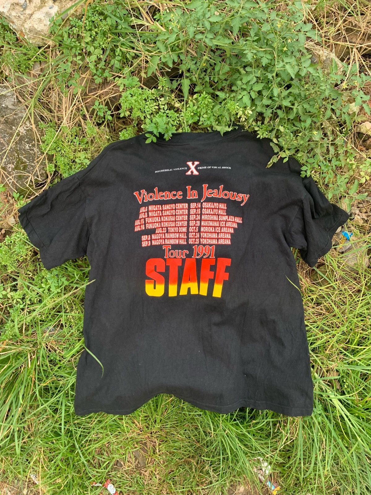 Band Tees X Japan Vintage Staff Tee 1991 Violence In Jealousy Tour Size US L / EU 52-54 / 3 - 5 Thumbnail