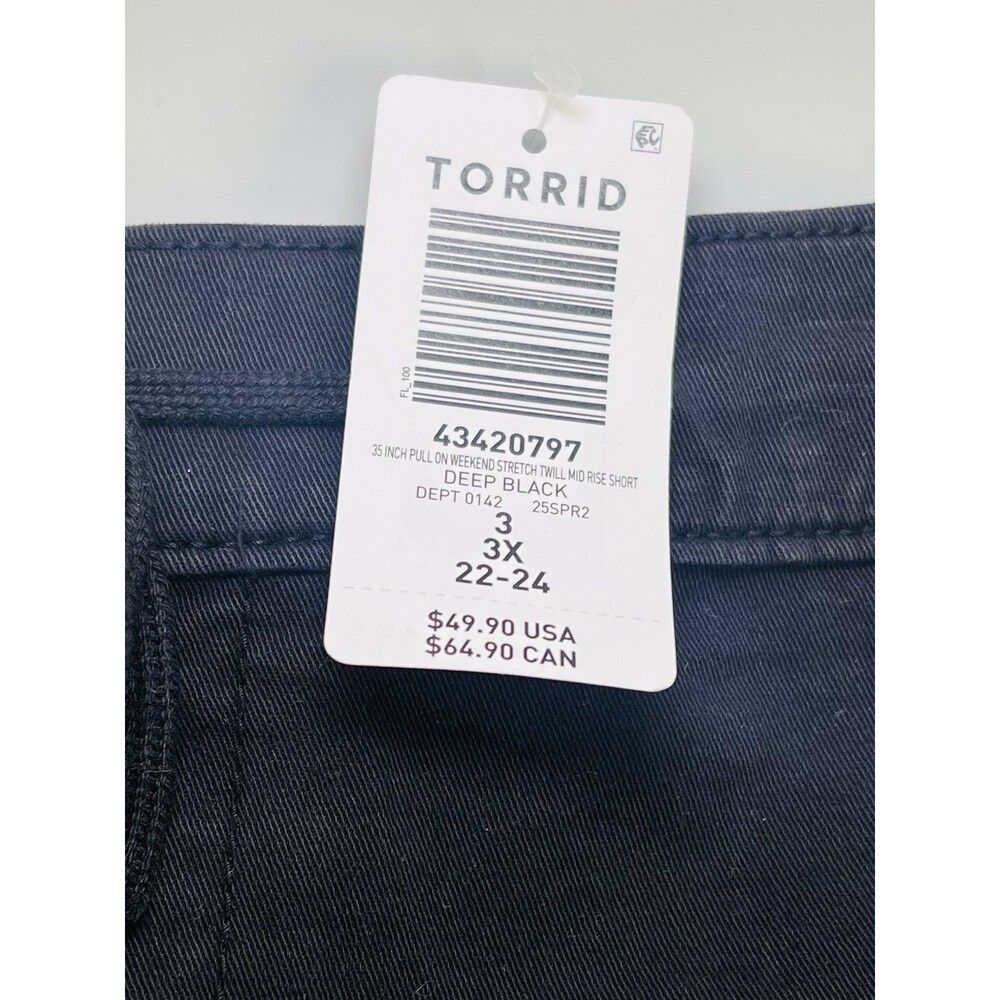 Torrid NWT Torrid 3.5” Pull-On Weekend Stretch Twill Stretch Short Size 40" / US 18 - 9 Thumbnail