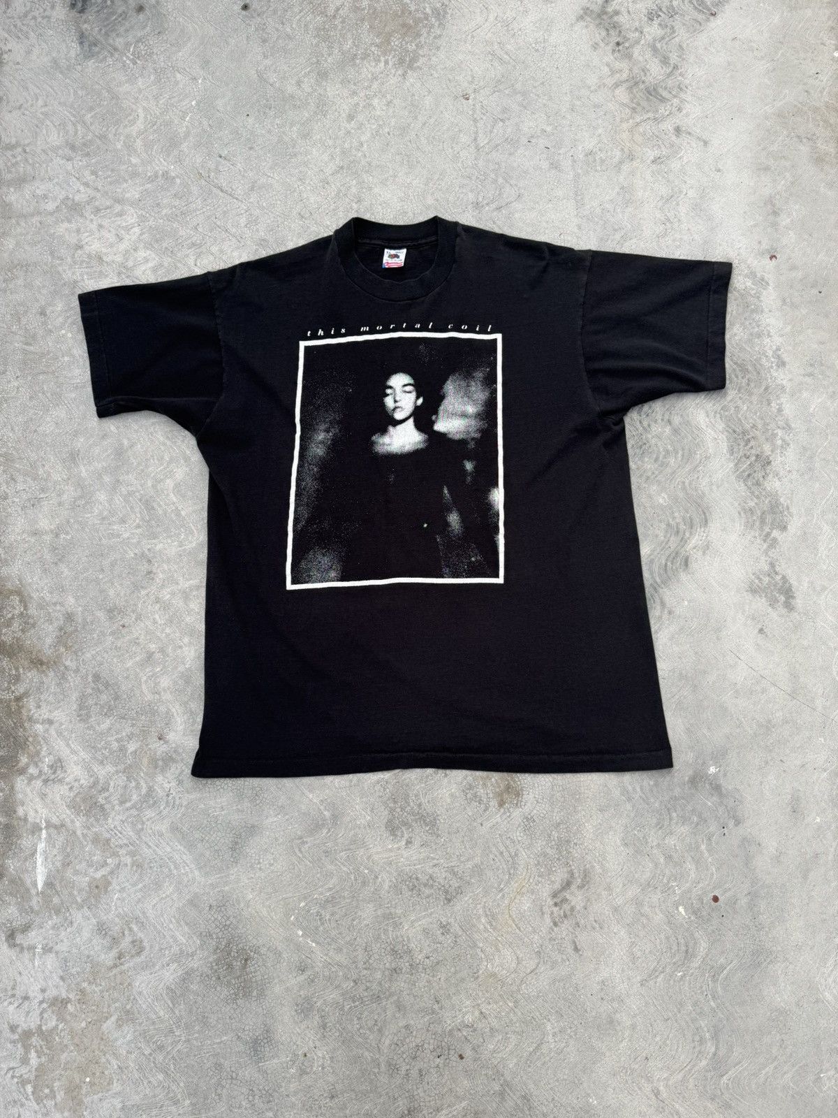 Band Tees Vintage 90s This Mortal Coil T Shirt Size US XL / EU 56 / 4 - 1 Thumbnail