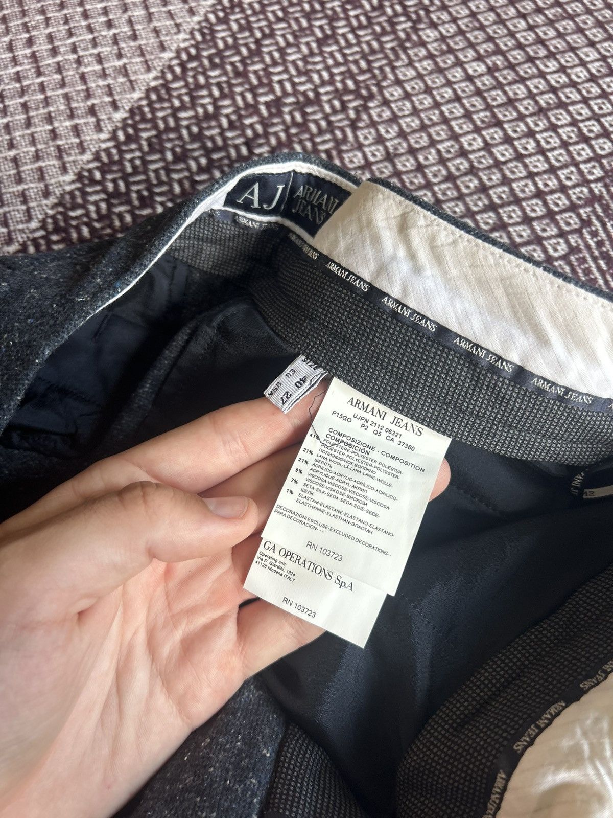 Armani Vintage Women Shorts Armani Jeans Luxury Item Streetwear Size 28" / US 6 / IT 42 - 6 Thumbnail