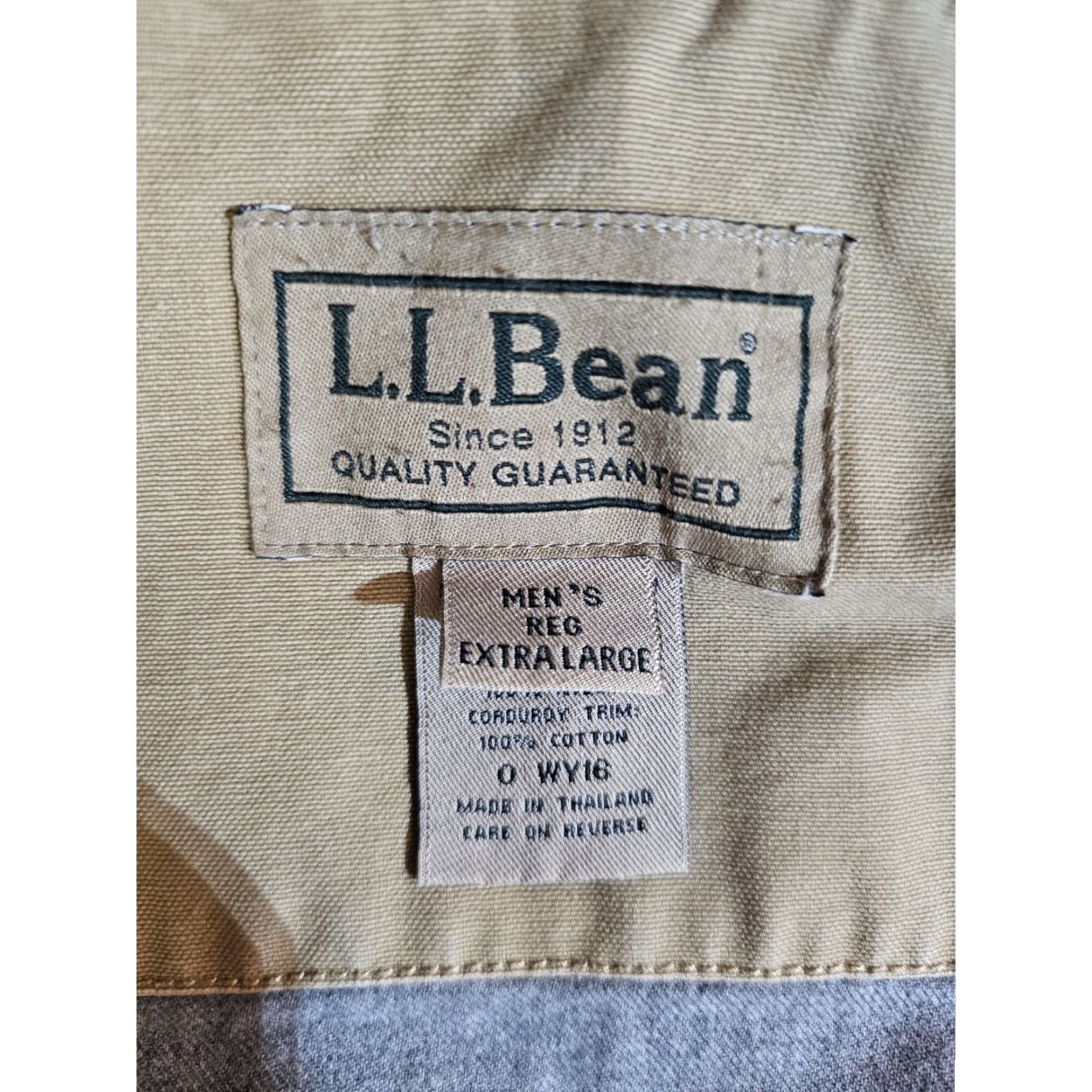 Vintage VINTAGE L.L Bean Chore Jacket Canvas Khaki Mens XL Long Sleeve Button Up Winter Fall Spring 90s Outdoor Hunting Hiking Walking Regular Fit Size US XL / EU 56 / 4 - 4 Thumbnail