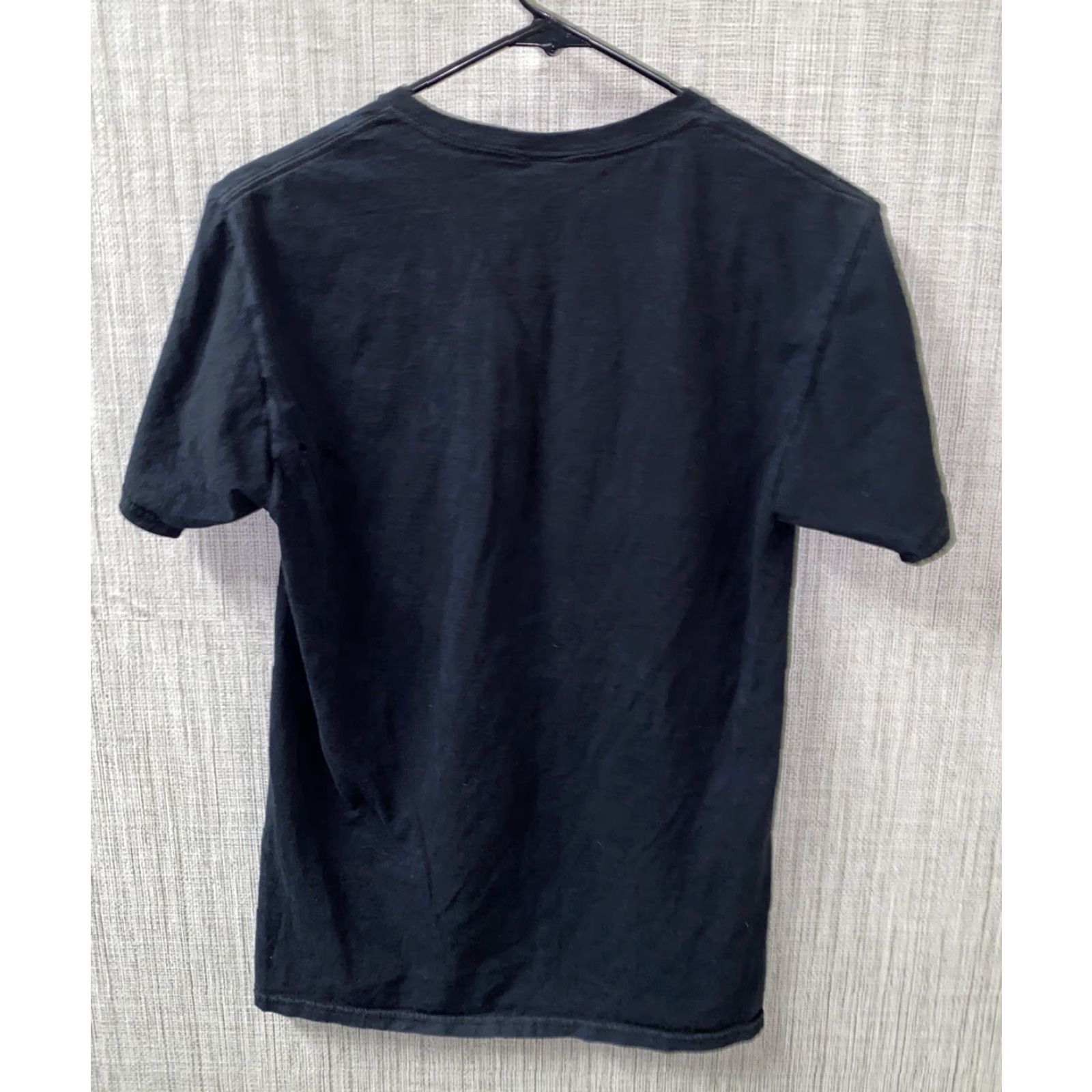 Vintage Jurassic Park Mens Black Short Sleeve Graphic T-Shirt Size S Size US S / EU 44-46 / 1 - 3 Thumbnail