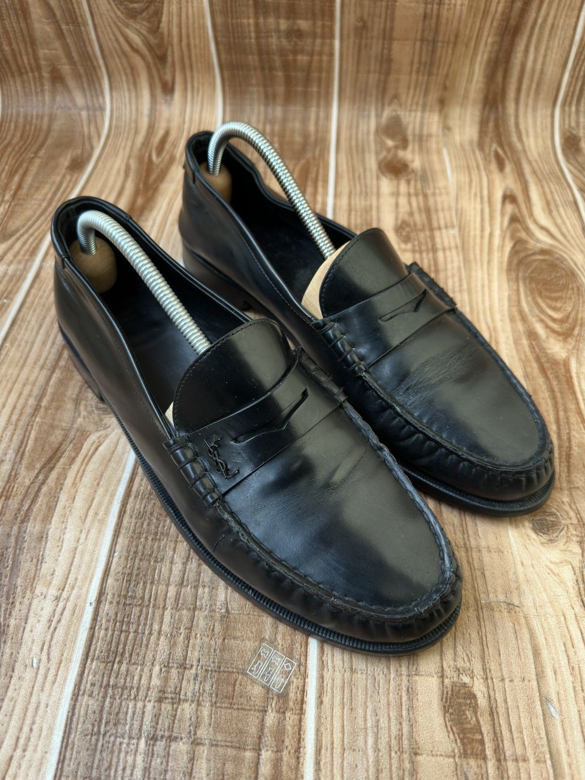 Saint Laurent Paris Le Leather Loafers