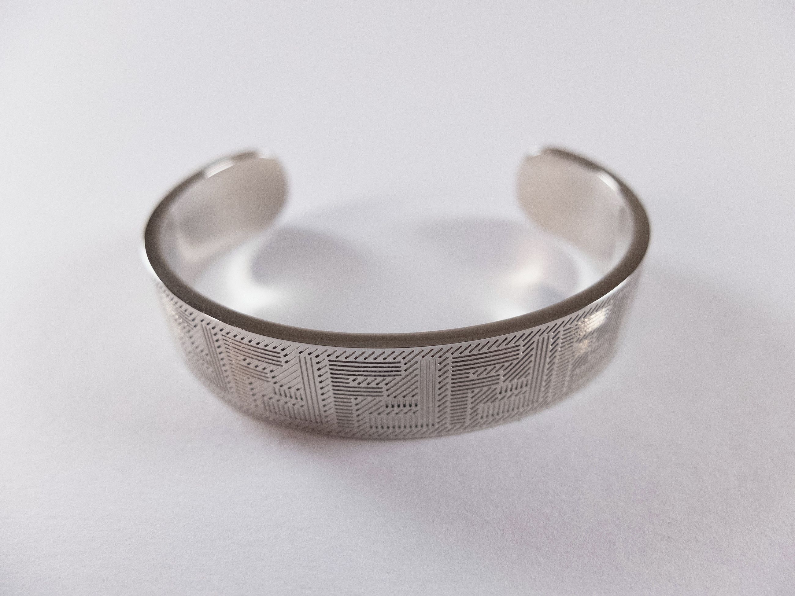 Fendi FENDI F logo silver tone engraved metal bracelet Medium Size ONE SIZE - 4 Thumbnail