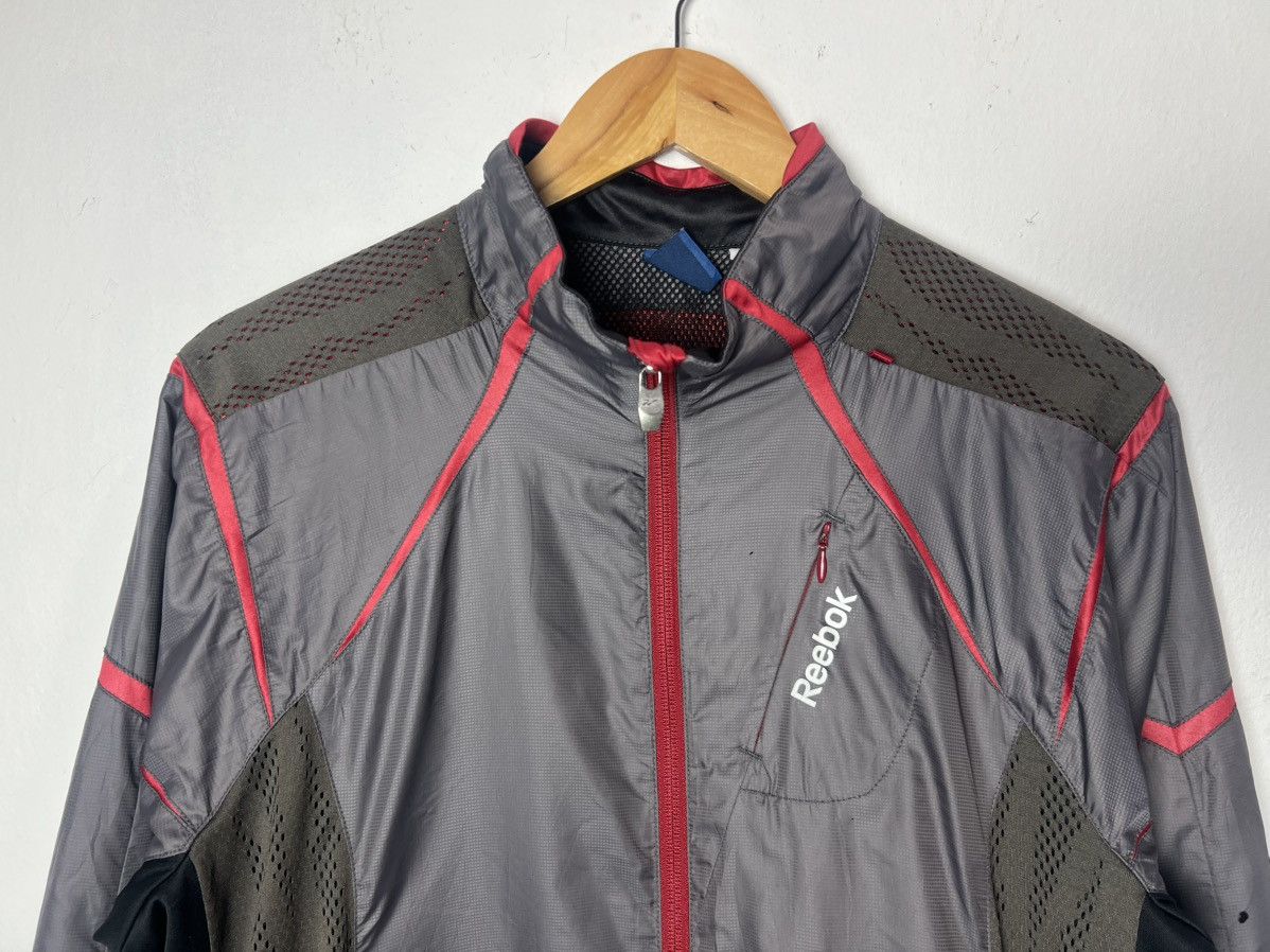 Reebok Reebok Activewear Windbreaker Size US L / EU 52-54 / 3 - 3 Thumbnail