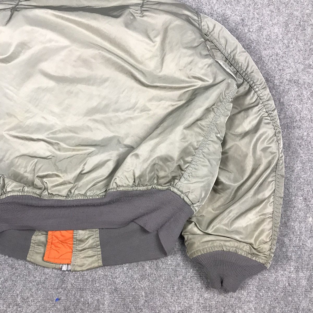 Other ALPHA INDUSTRIES MA-1 BOMBER JACKET Size US L / EU 52-54 / 3 - 9 Thumbnail