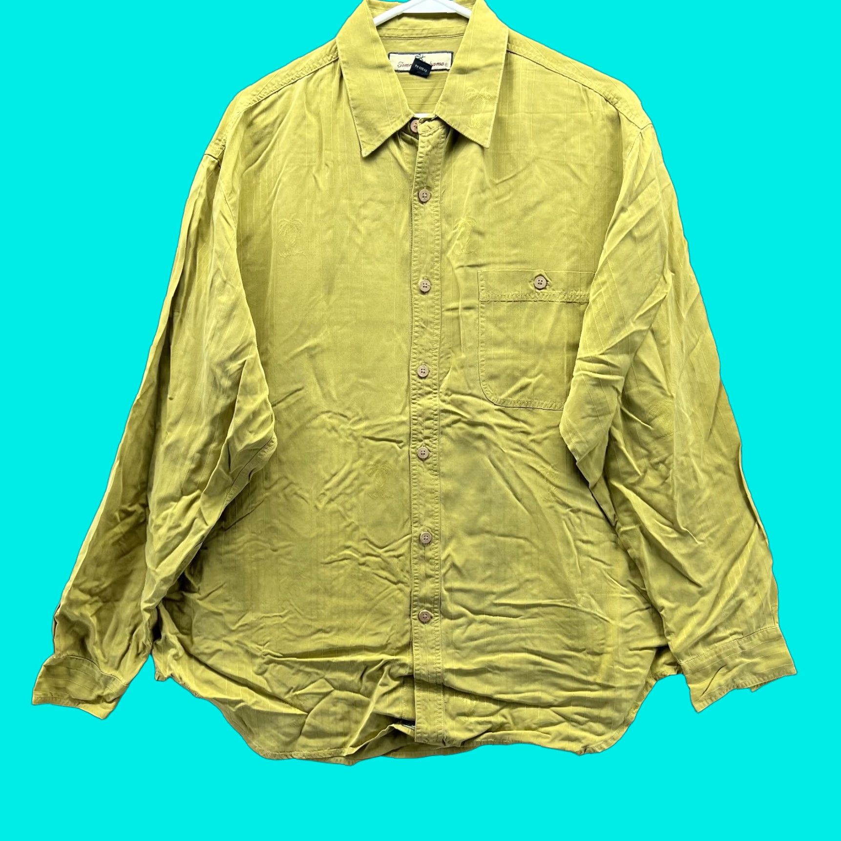 Tommy Bahama **Tommy Bahama Men's Medium Green Silk Button-Down Shirt** User: **Tommy Bahama Men's Medium Green Silk Button-Down Shirt** Size US M / EU 48-50 / 2 - 1 Thumbnail