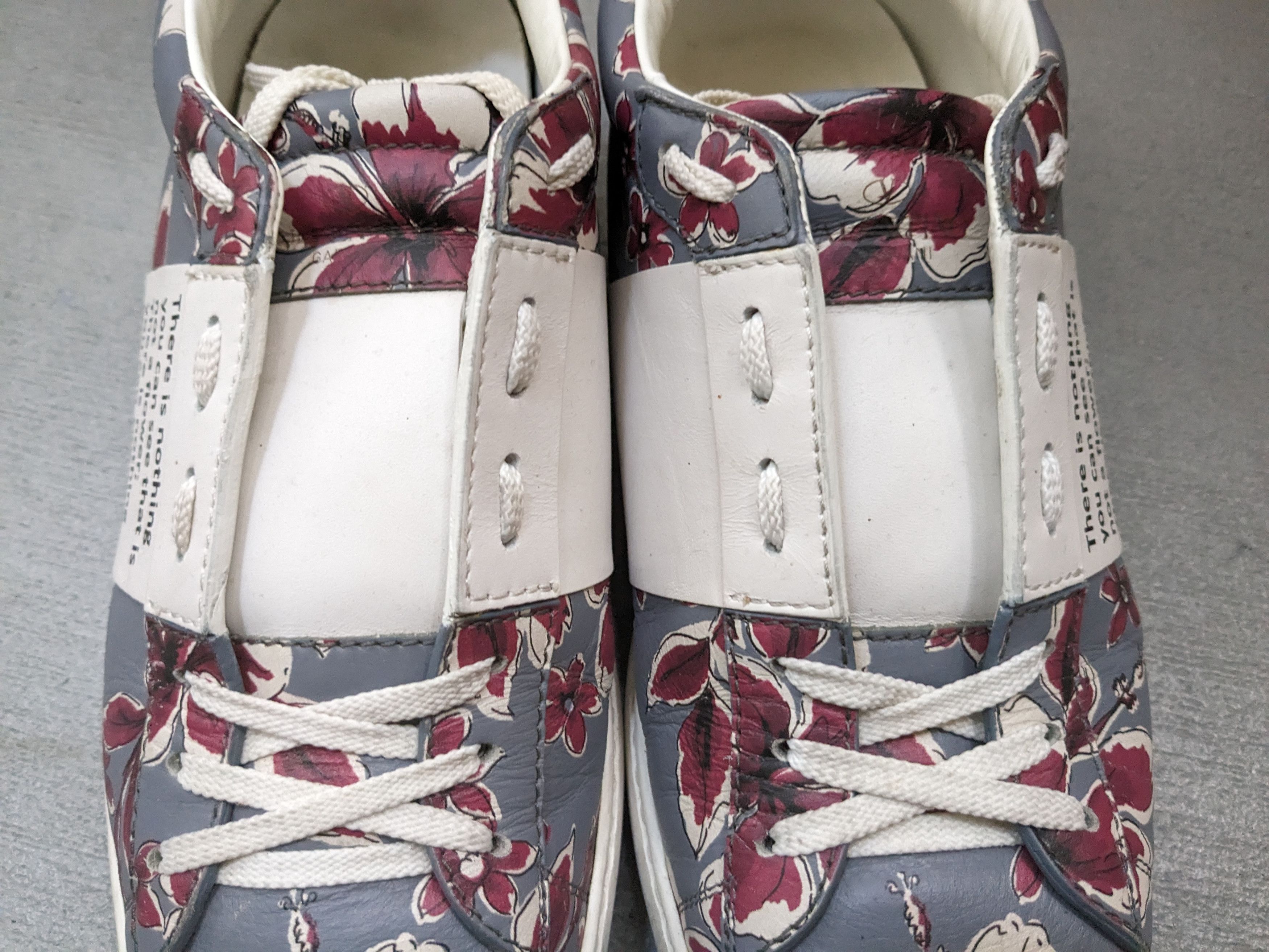 Valentino Valentino Rockstud Sneakers 9.5 42.5 Floral Gray Leather Size US 9.5 / EU 42-43 - 8 Thumbnail