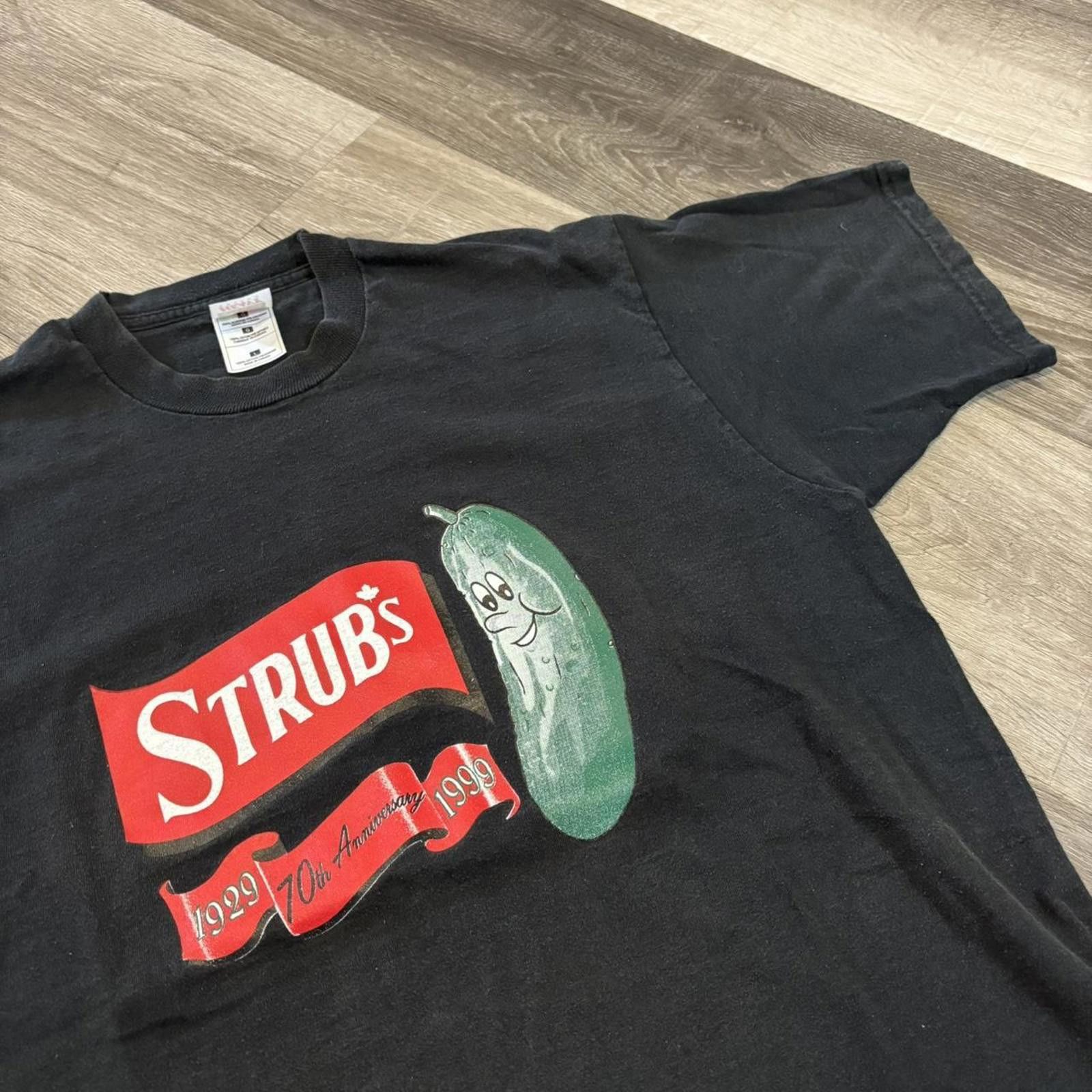 Fruit Of The Loom Vintage strubs pickles 70th anniversary t shirt 90s L Size US L / EU 52-54 / 3 - 3 Thumbnail