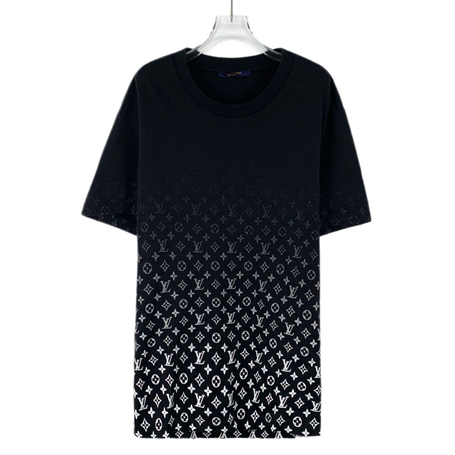 Louis Vuitton Louis Vuitton Monogram Gradient T-Shirt Black (XXL) Size US XXL / EU 58 / 5 - 1 Thumbnail