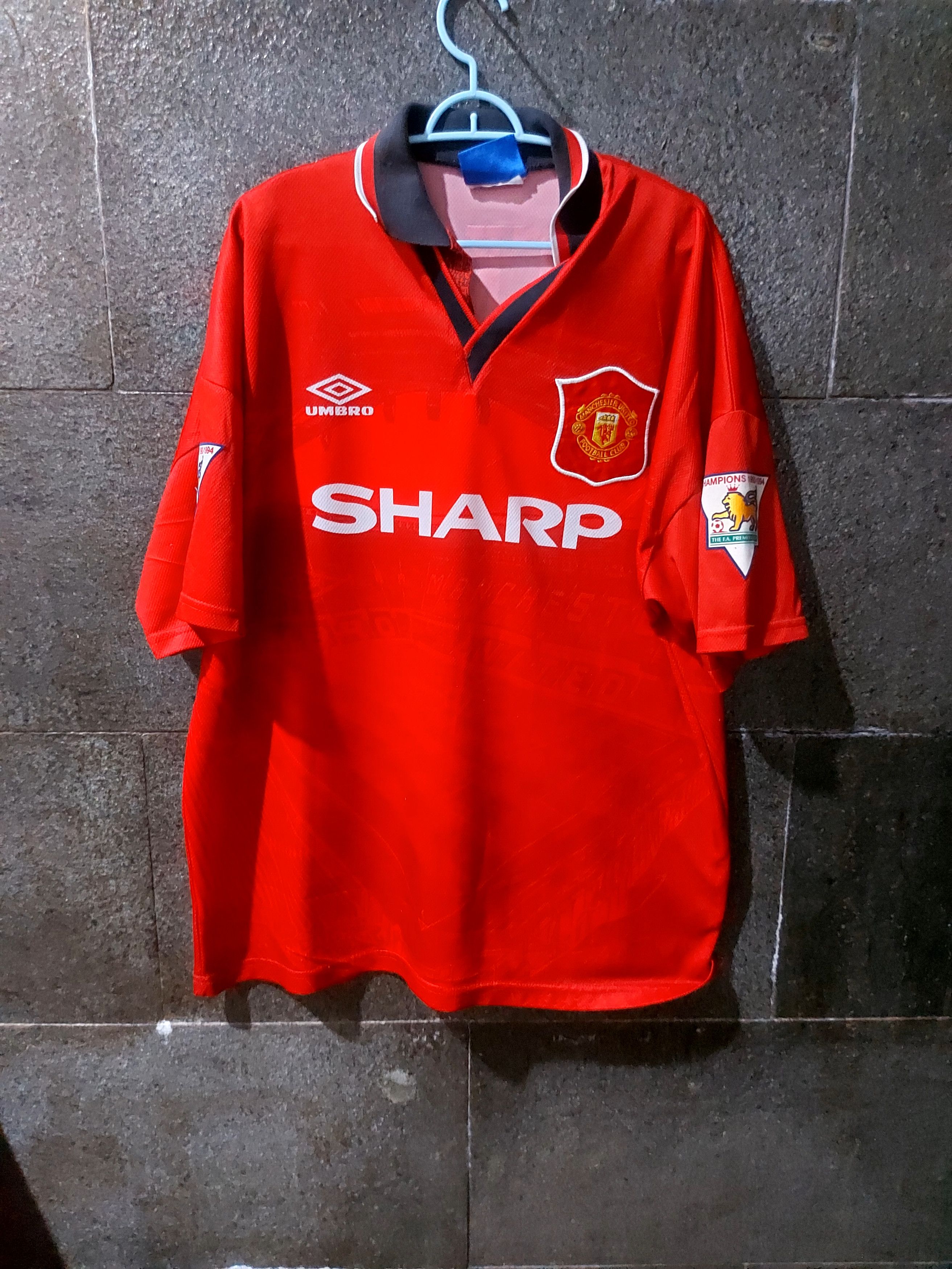 image of Umbro X Vintage Jersey Manchester United 1994 Home in Red, Men's (Size Large)