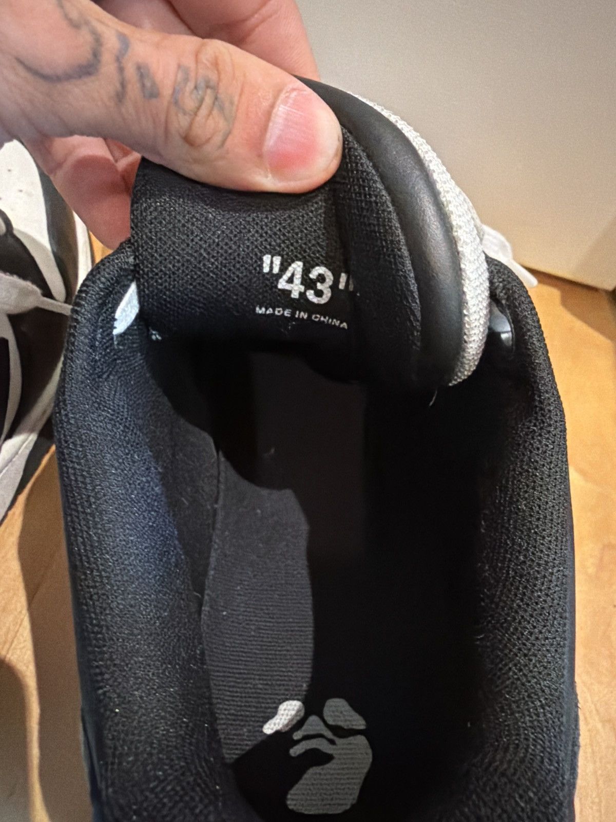 Off-White Off-White “Office” Sneakers Blk/Wht Size US 10 / EU 43 - 7 Thumbnail