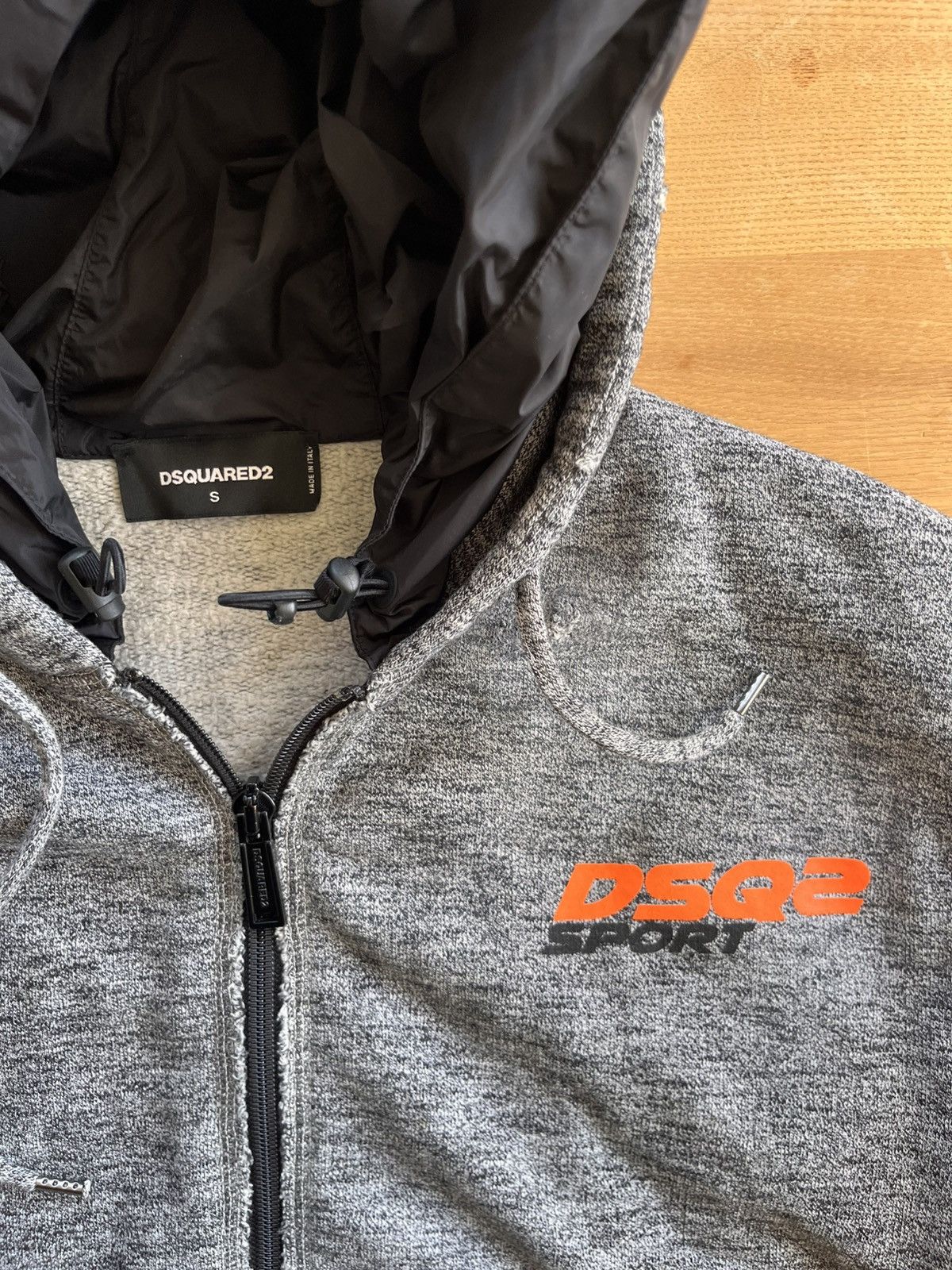 Dsquared2 Dsquared2 - Sport Paint Splash Hoodie Size US S / EU 44-46 / 1 - 3 Thumbnail
