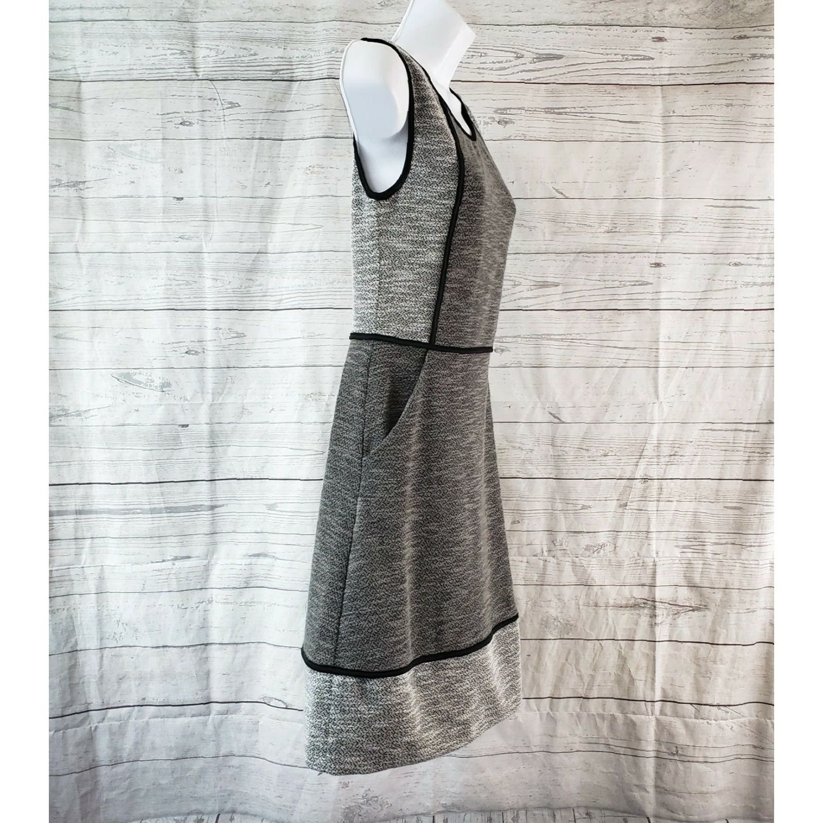 Vintage 41 Hawthorn Womens Dress Sz S Gray Black Sleeveless Keyhole Pocket Side Zip Fit & Flare Casual Vintage No N/A Size S / US 4 / IT 40 - 3 Thumbnail