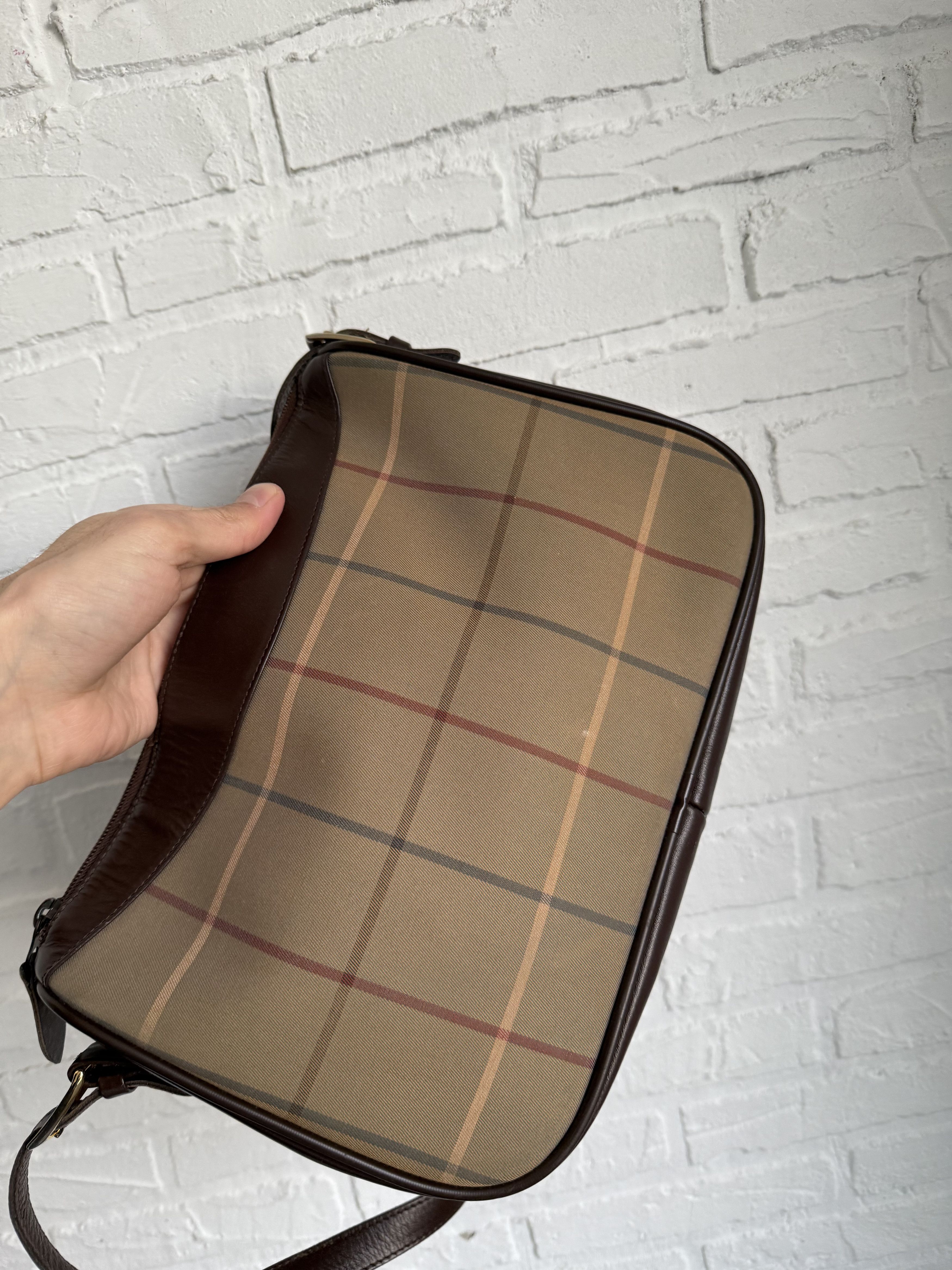 Burberry Vintage 90s Burberrys leather messenger shoulder bag Size ONE SIZE - 7 Thumbnail