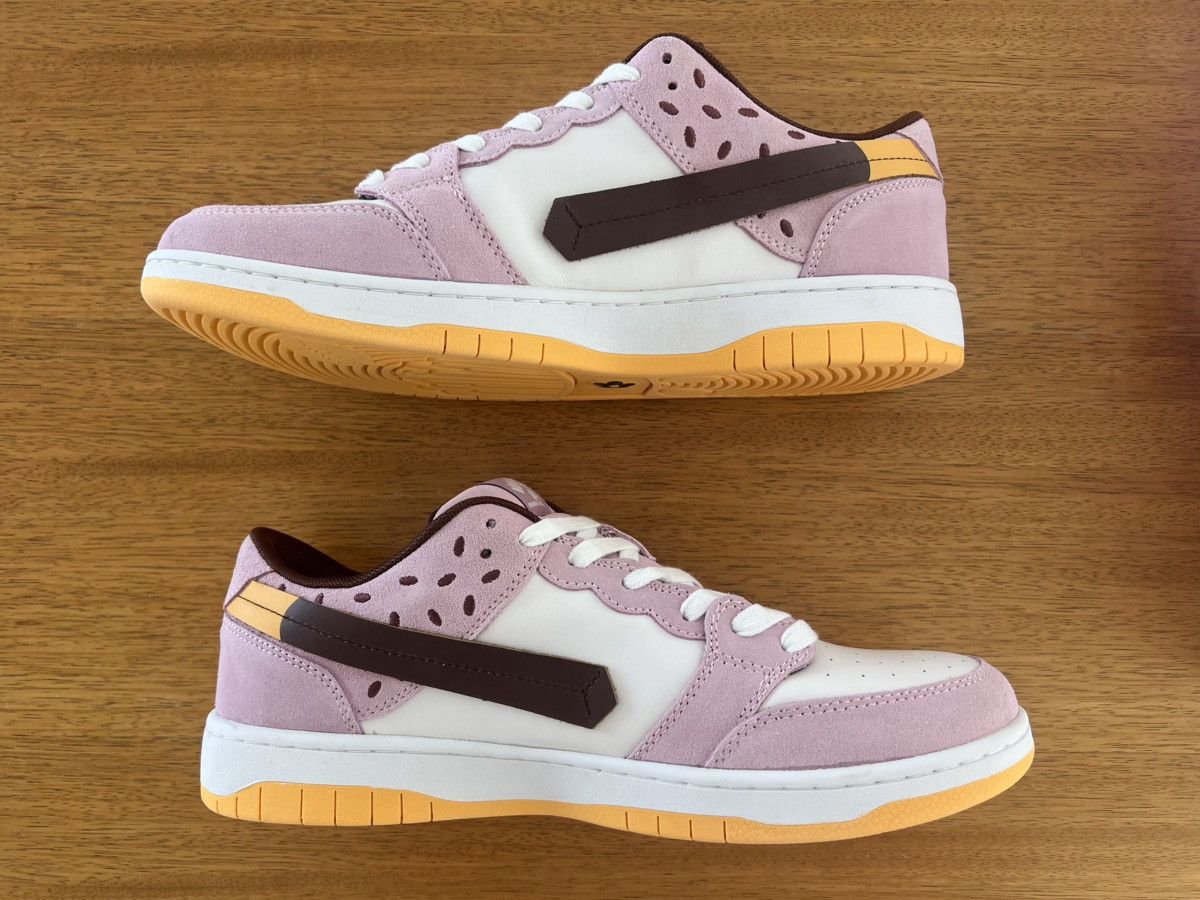 Vandy The Pink Vandy The Pink Burger Dunk - Pink HBX Exclusive - Size 12 Size US 12 / EU 45 - 3 Thumbnail