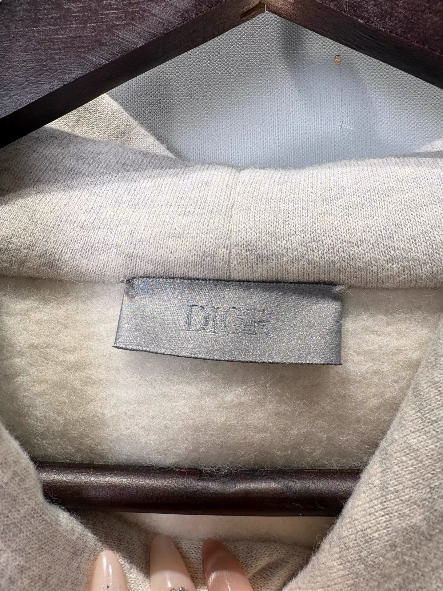Dior Dior Runway Grey Glitter Yin-Yang Hooded Sweatshirt K36 Size US S / EU 44-46 / 1 - 3 Thumbnail