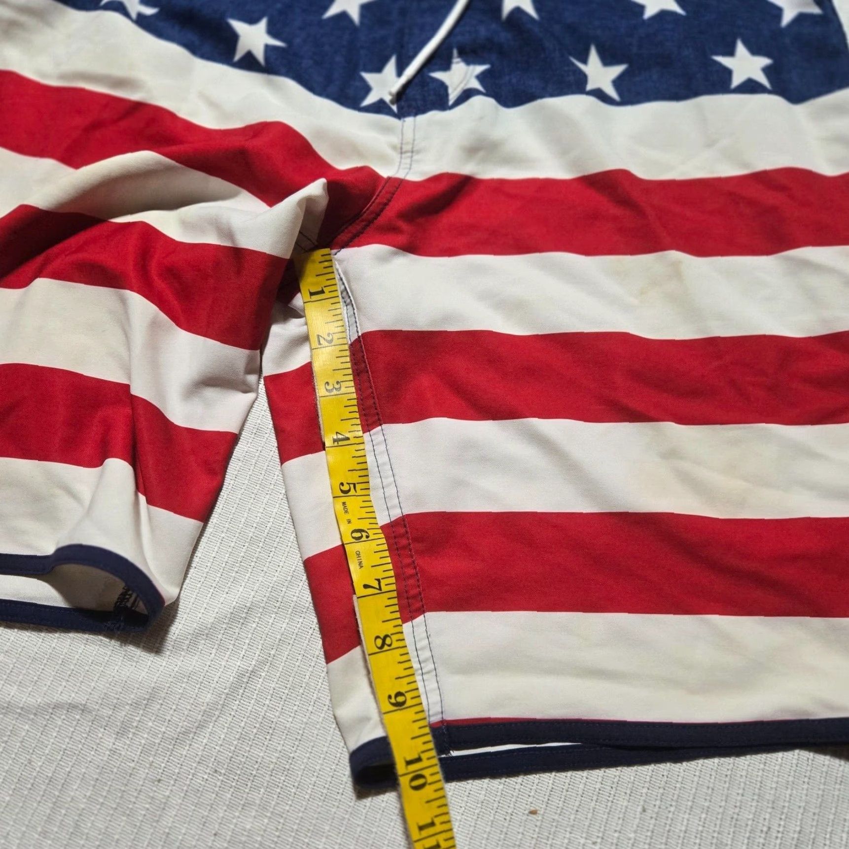 Old Navy Old Navy California Flag Board Shorts Mens Sz 36 Drawstring Swim Trunks Size US 36 / EU 52 - 6 Thumbnail