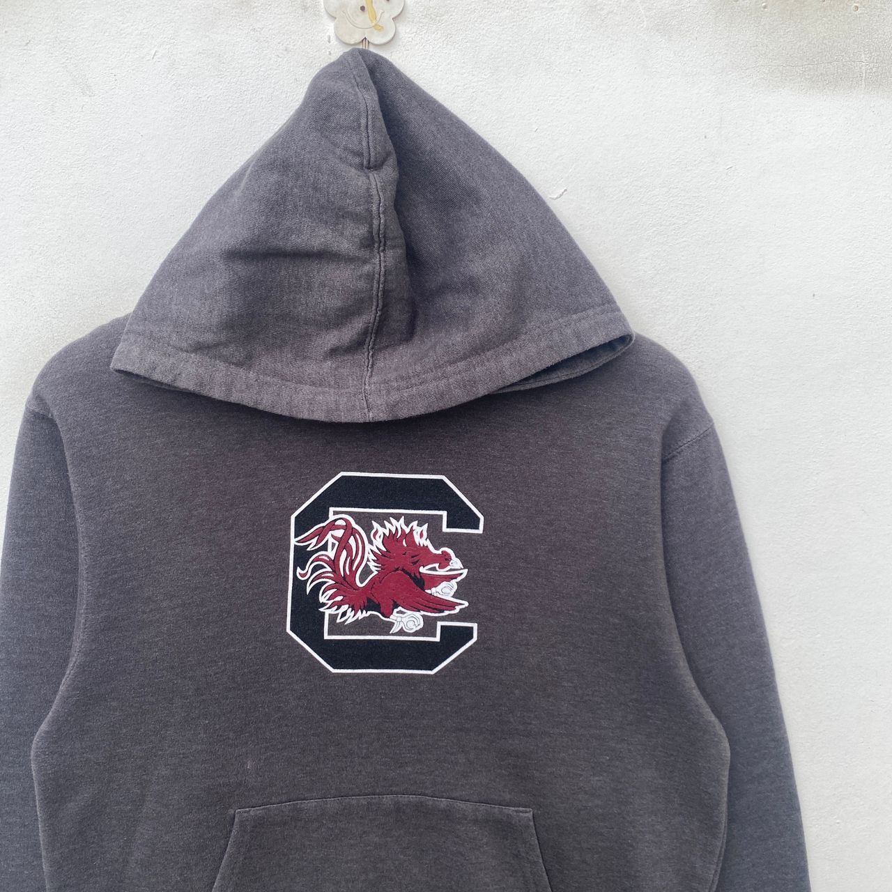 Other UNIVERSITY SOUTH CAROLINA GAMECOCKS HOODIE MEDIUM Size US M / EU 48-50 / 2 - 3 Thumbnail