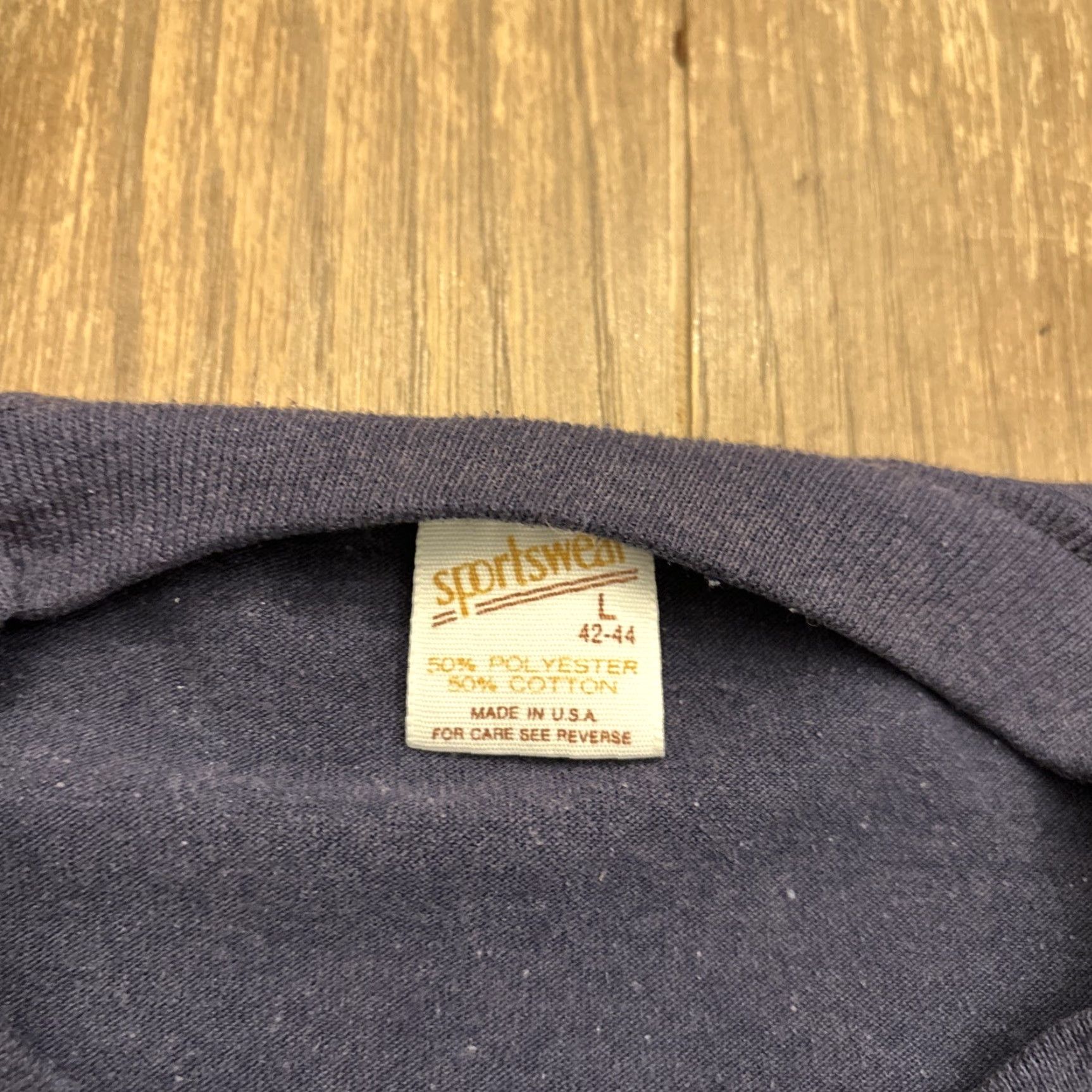 Vintage VINTAGE Single Stitch T-Shirt The Zoo High School Blue Crew 80s Large Men L Blue Stitch Theme School Mens Size US L / EU 52-54 / 3 - 5 Thumbnail