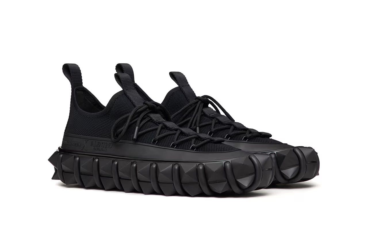 Valentino o1y0525 Low-Top Sneakers in Black Size US 11 / EU 44 - 2 Thumbnail