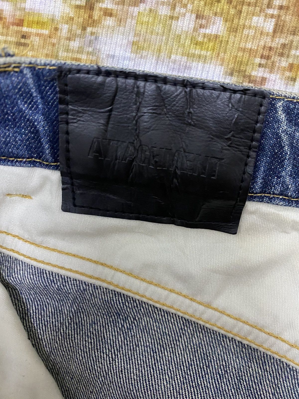 Attachment Vintage Attachment Distressed Denim Jeans Size US 31 - 16 Thumbnail
