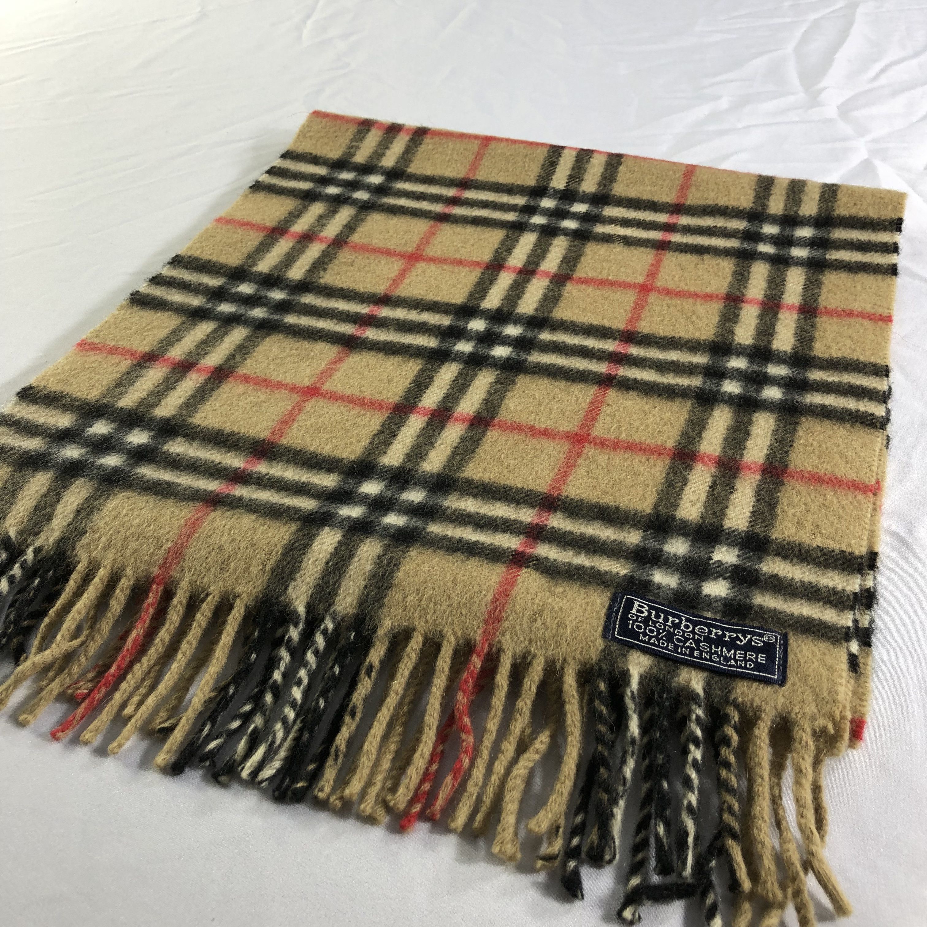Burberry Burberrys Nova Check Tan Cashmere Scarf Muffler V2298 Size ONE SIZE - 2 Thumbnail