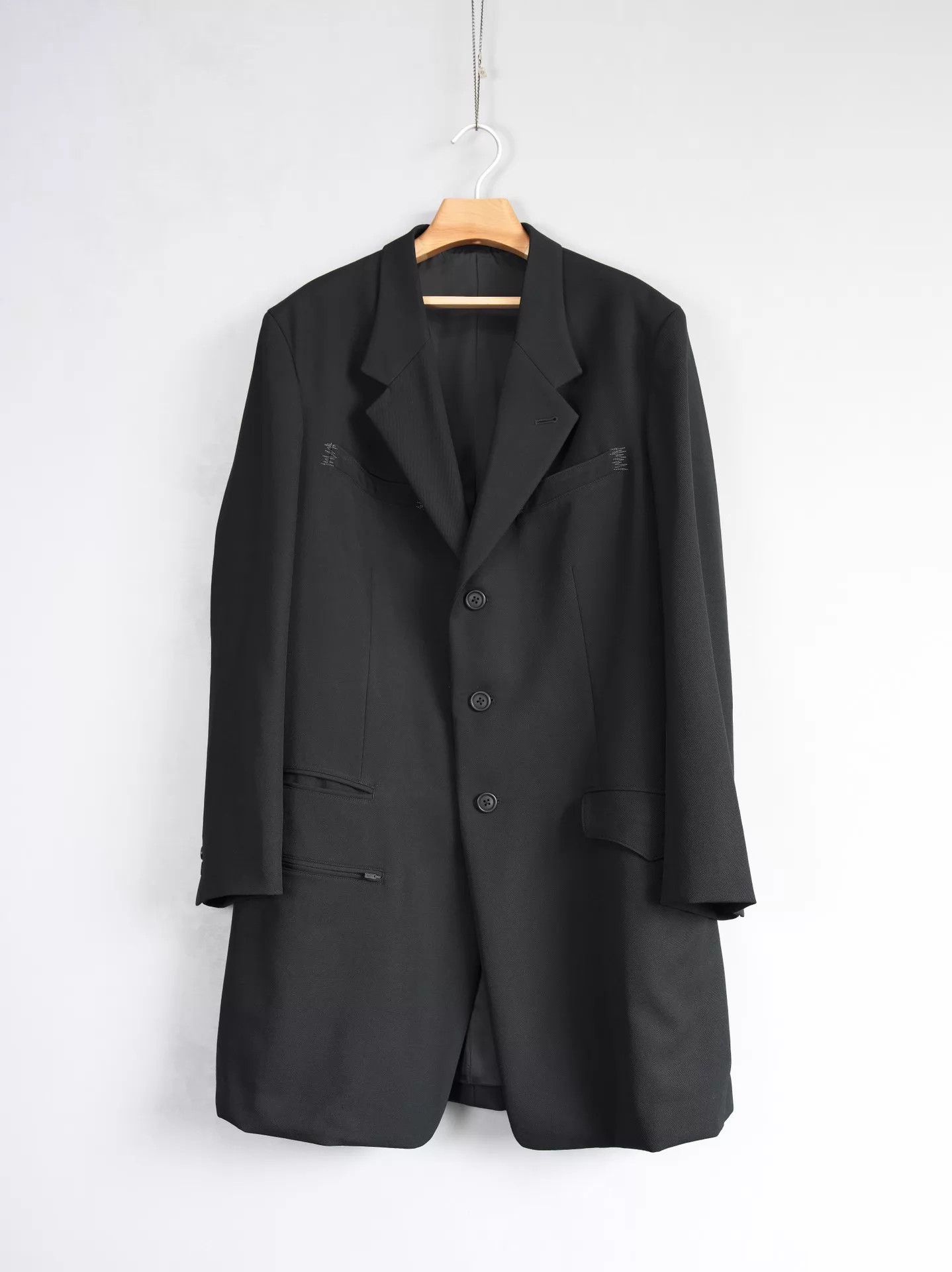 Yohji Yamamoto Yohji Yamamoto 23AW Multi-Pocket Stitched Long Jacket Size US L / EU 52-54 / 3 - 1 Thumbnail