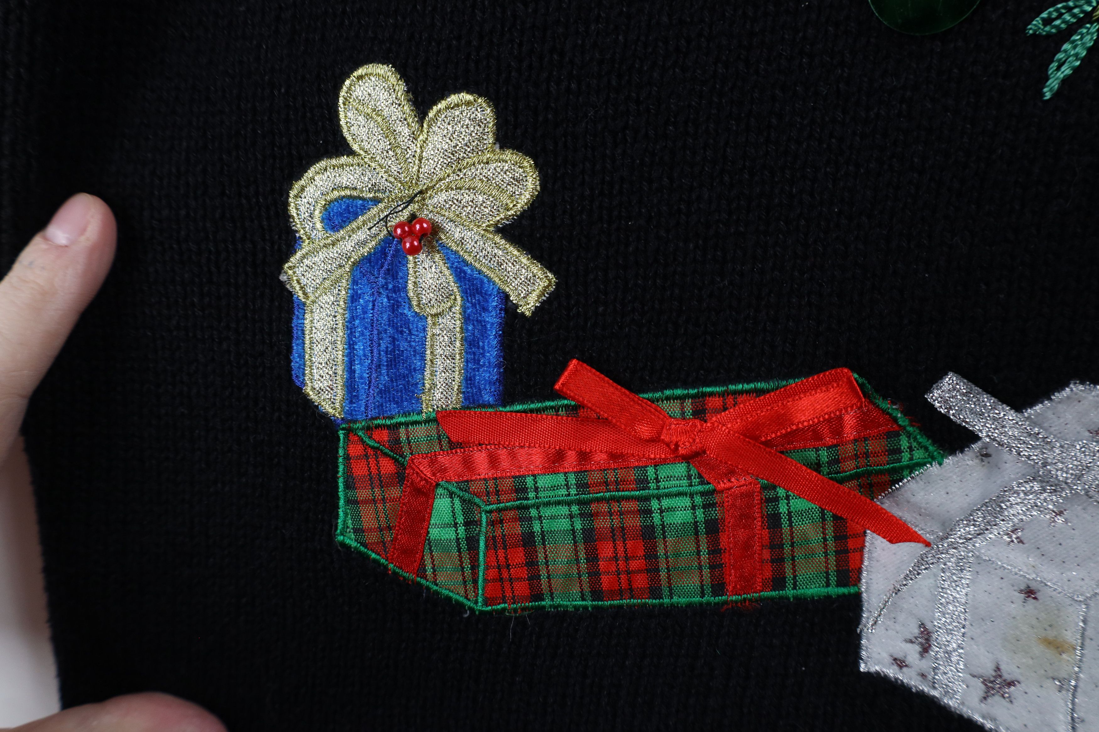 Vintage Vintage 90s Streetwear Christmas Knit Full Zip Sweater Vest Size L / US 10 / IT 46 - 8 Thumbnail