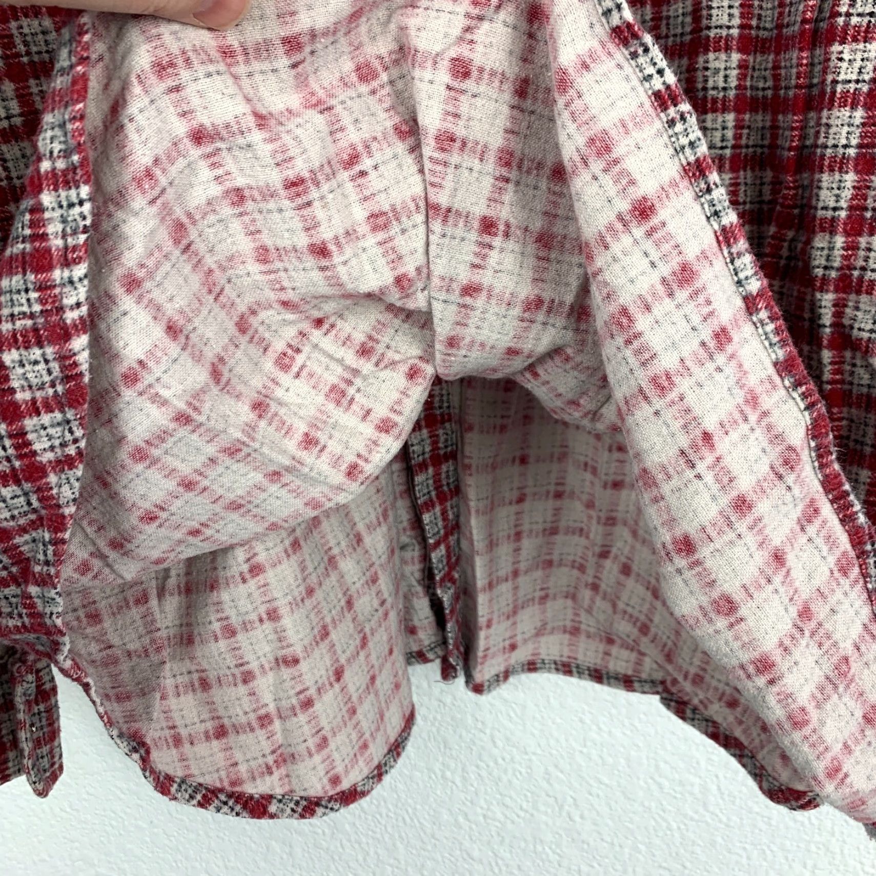 Haband VINTAGE Haband Pearl Snap Grunge Red White Long Sleeve Flannel Shirt L Mens Size US L / EU 52-54 / 3 - 7 Thumbnail