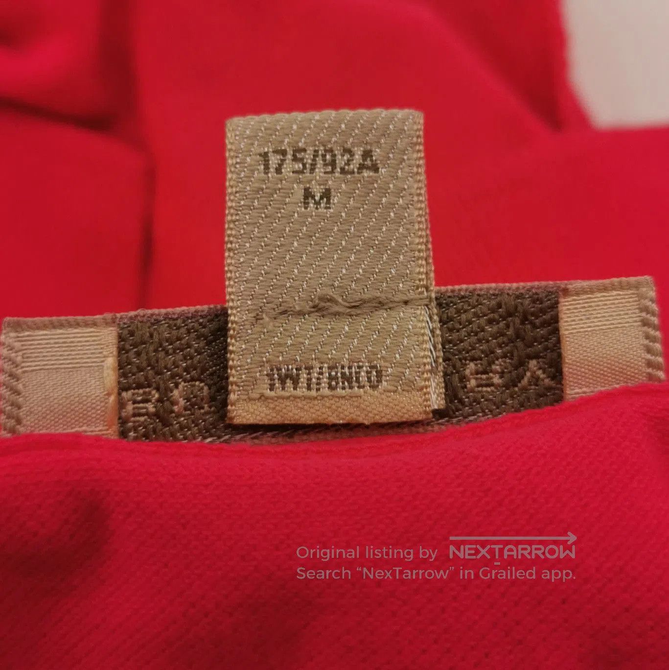 Burberry Burberry Embroidered Logo Polo Shirt in Red . Size US M / EU 48-50 / 2 - 7 Thumbnail
