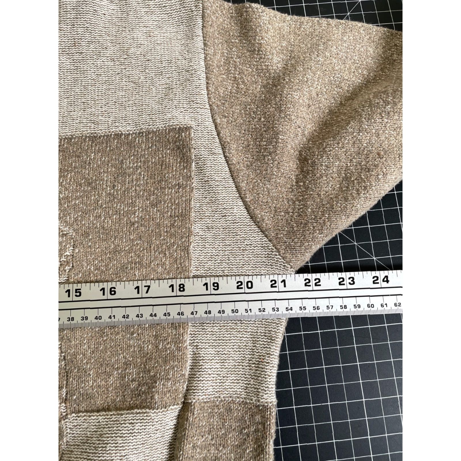 Haggar VINTAGE Haggar Tour Golf Sweater Adult Medium Beige Crewneck Geometric 90s Golf Preppy Mens Regular Pullover Sweater Size US M / EU 48-50 / 2 - 5 Thumbnail