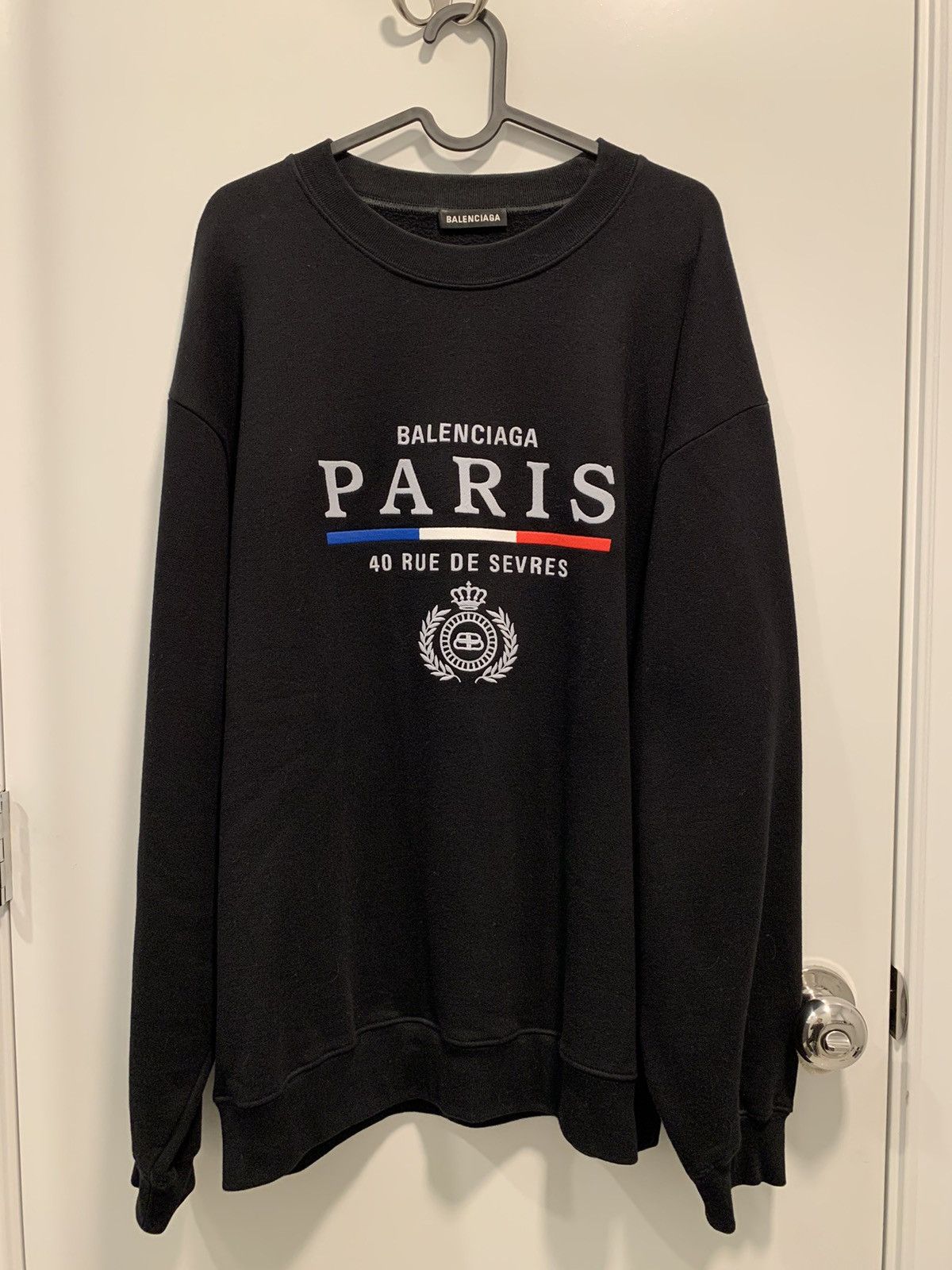 Balenciaga Balenciaga Paris 40 Rue De Sevres Crewneck Sweater Size US L / EU 52-54 / 3 - 1 Thumbnail