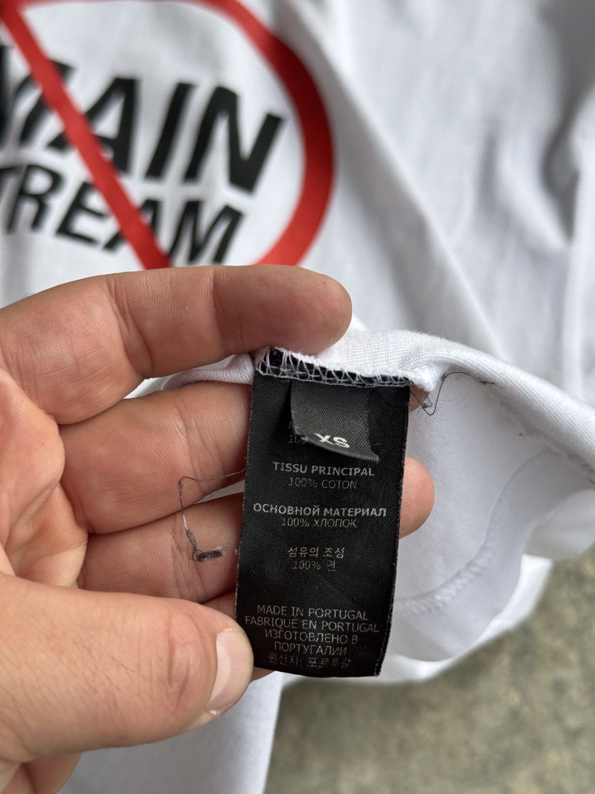 Designer × Vetements *RARE* VETEMENTS GVASALIA MAINSTREAM DOUBLE FACE TEE Size US XS / EU 42 / 0 - 10 Thumbnail