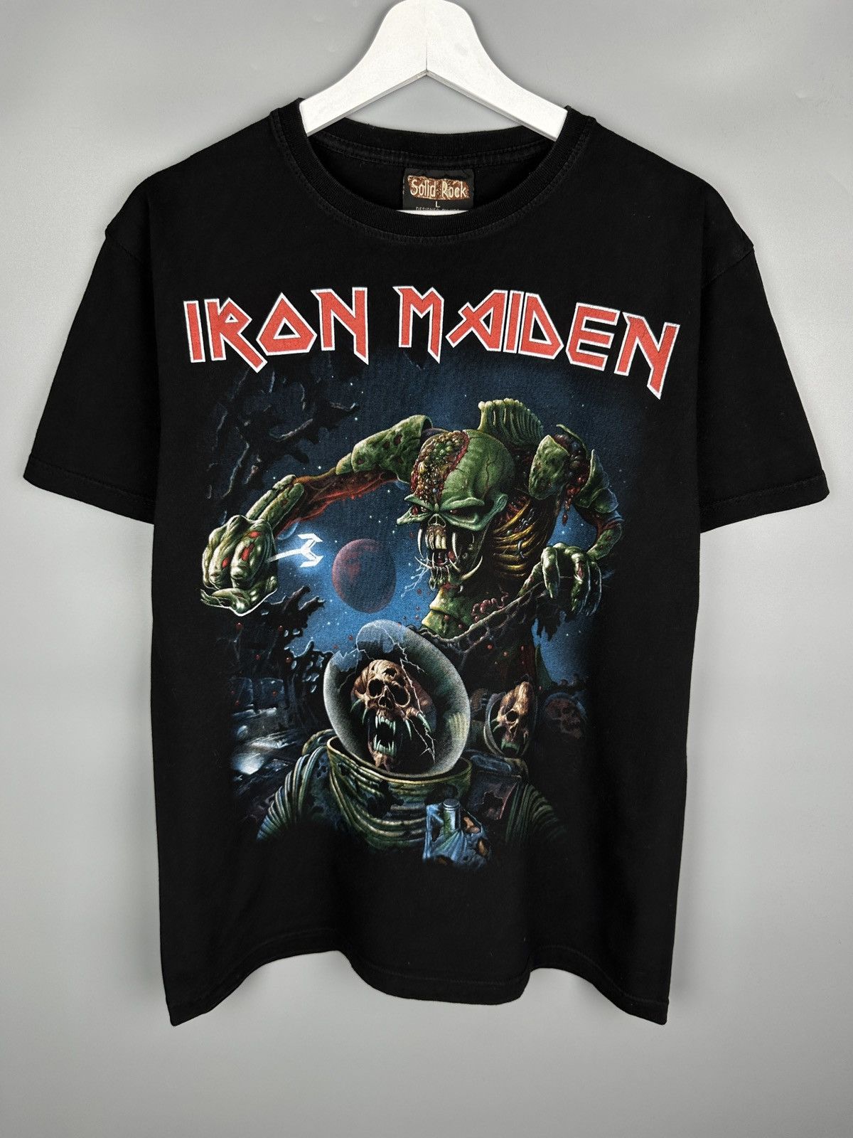 Band Tees Vintage Iron Maiden Final Frontier Graphic T Shirt Tee Rock Size US L / EU 52-54 / 3 - 1 Thumbnail
